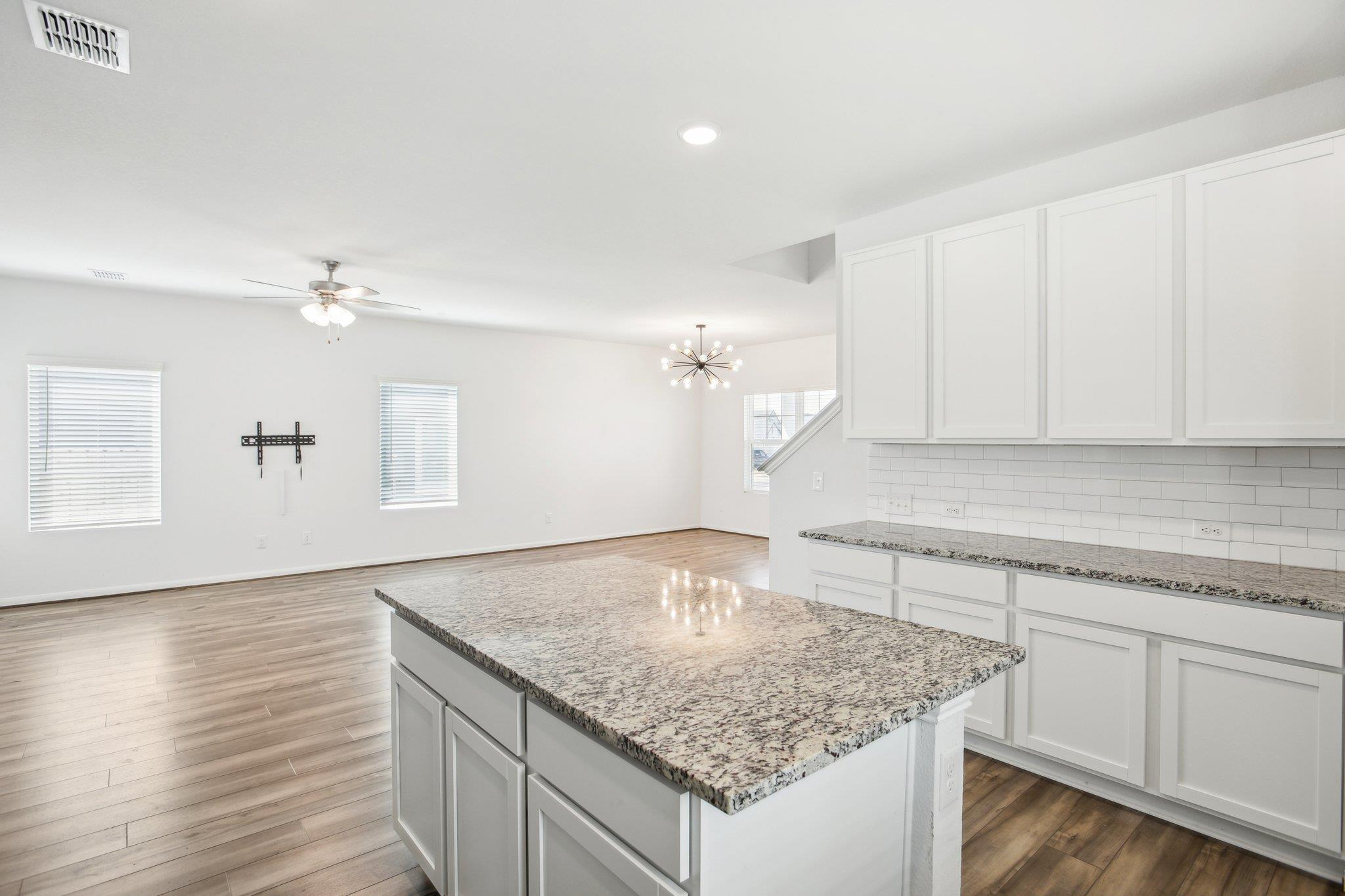183 Shenandoah DR