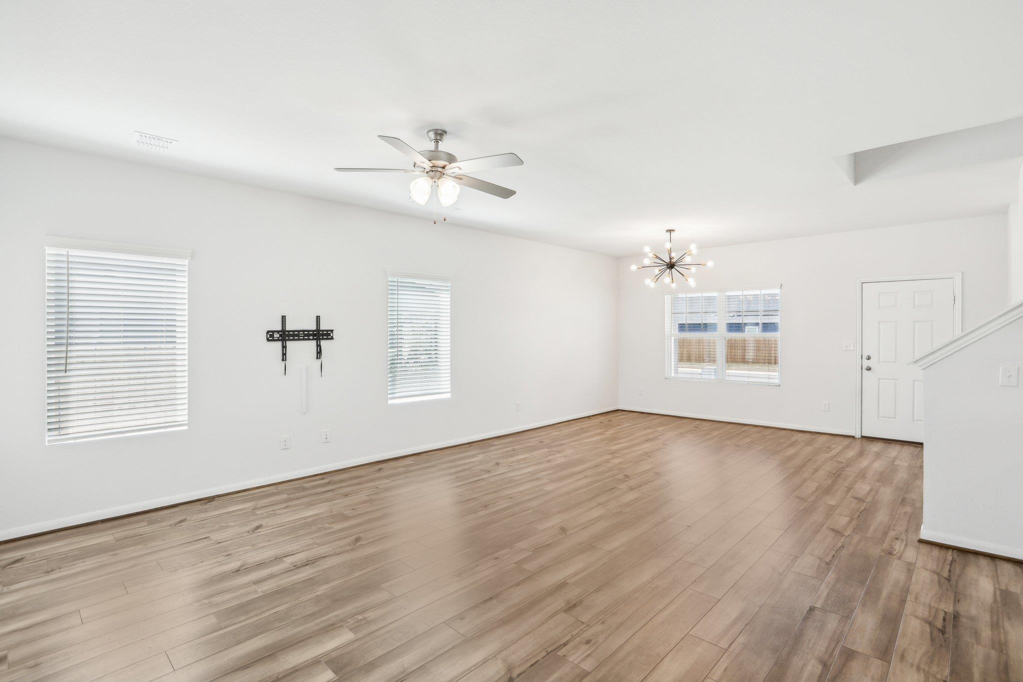 183 Shenandoah DR