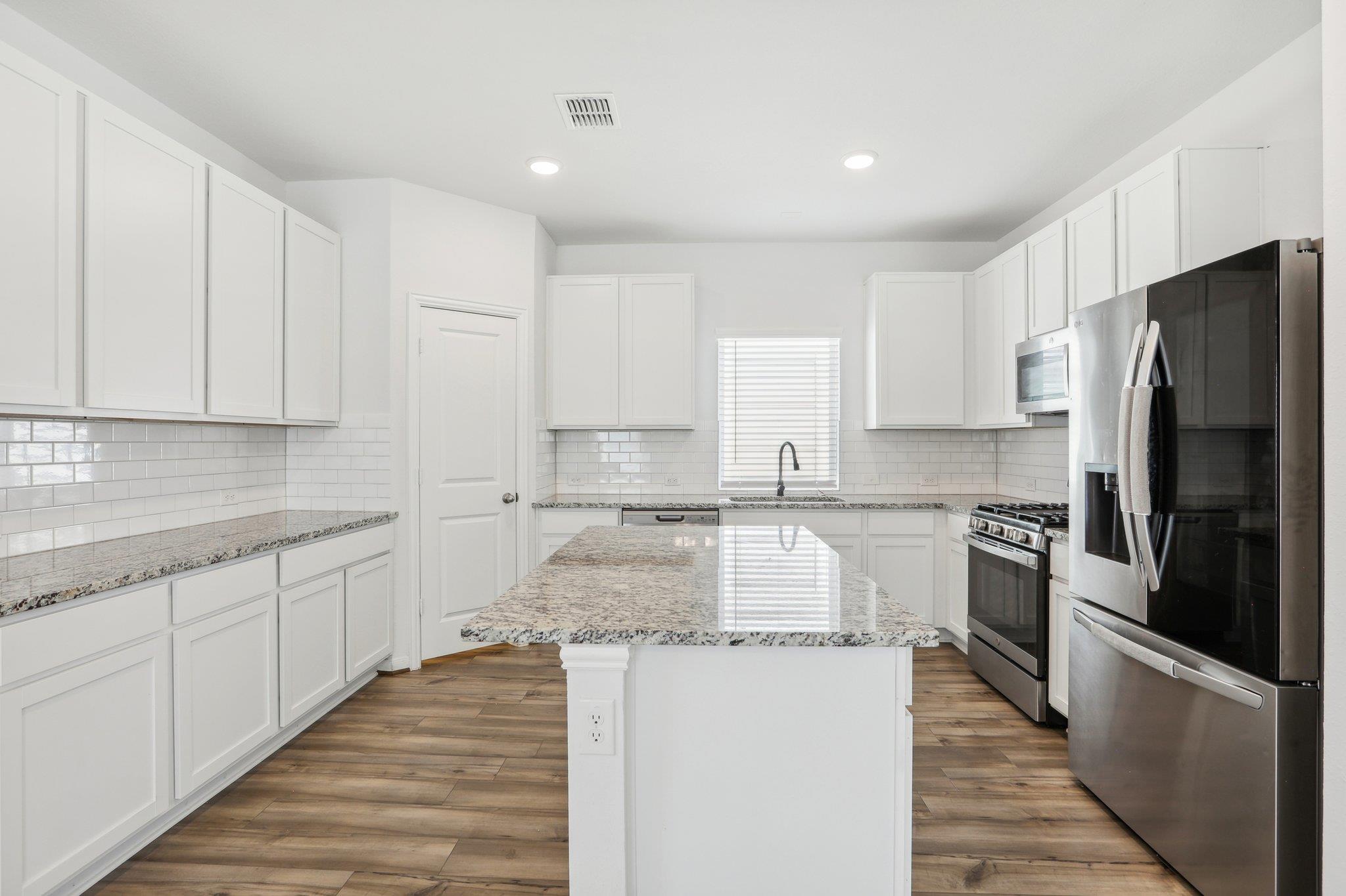 183 Shenandoah DR