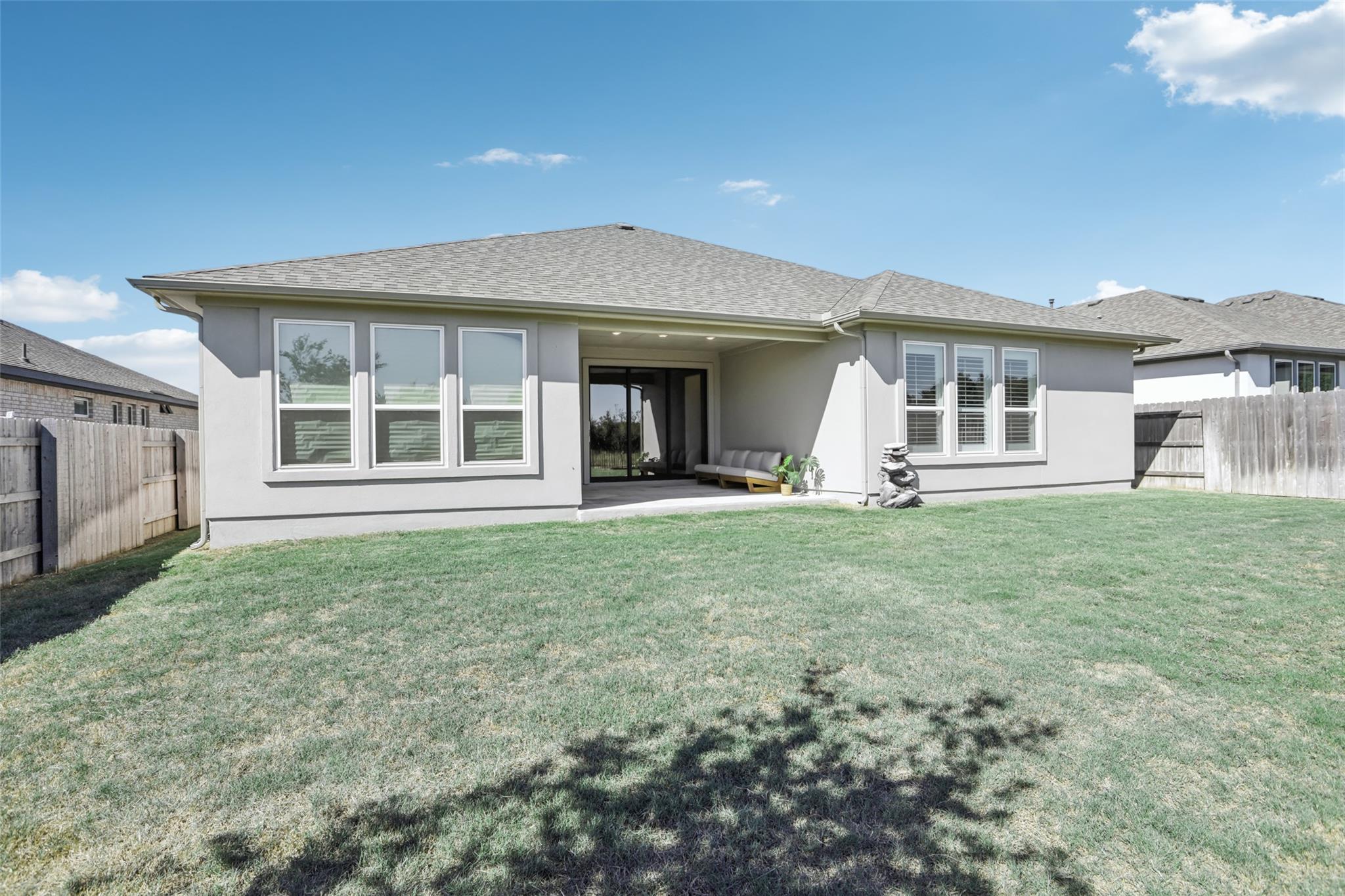 807 Arrowhead Ranch BLVD