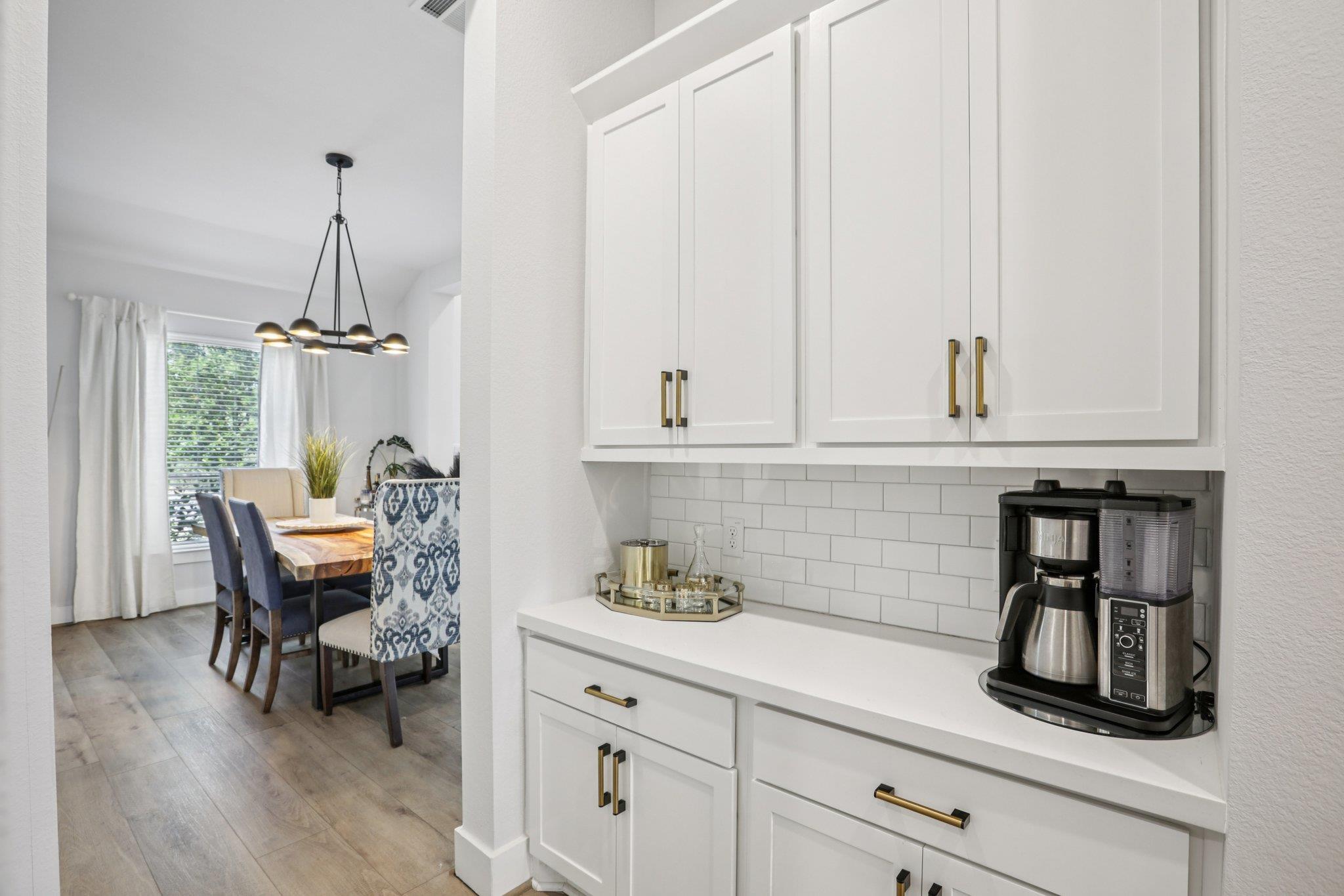 229 Majestic Sage TRL