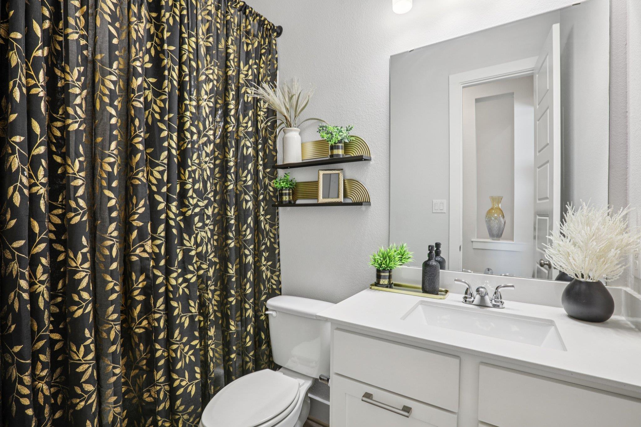 229 Majestic Sage TRL