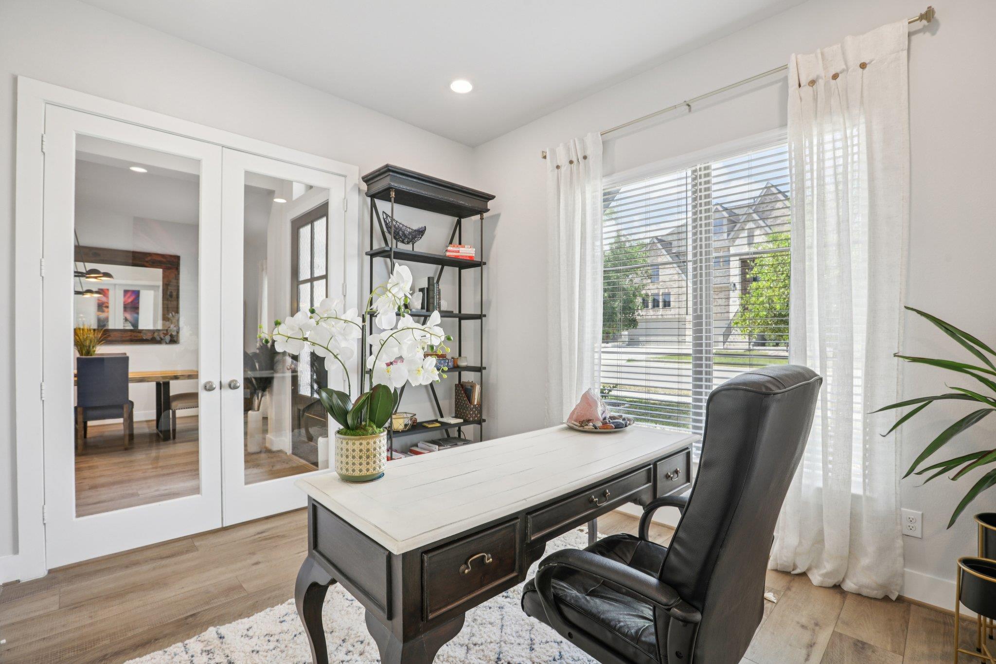 229 Majestic Sage TRL