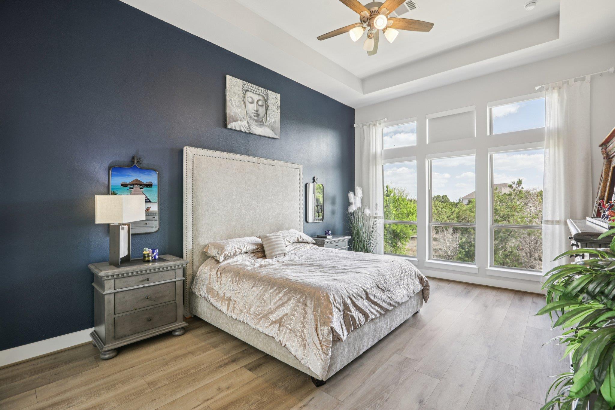 229 Majestic Sage TRL