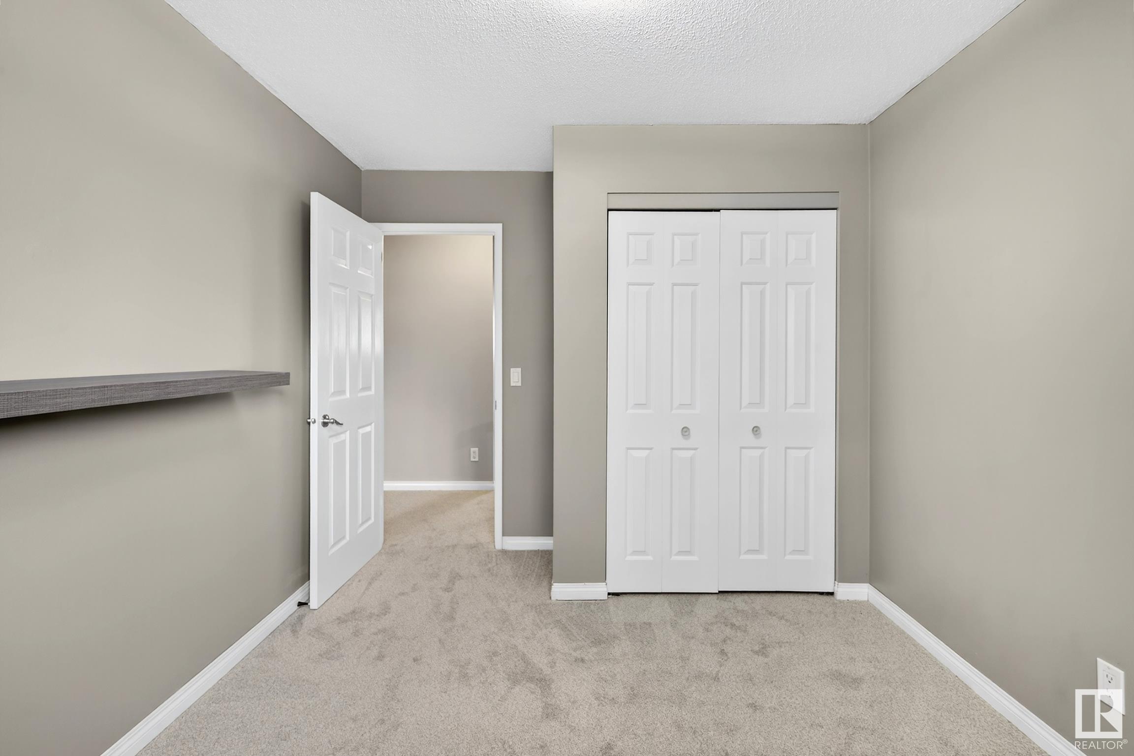 5722 143 AV NW