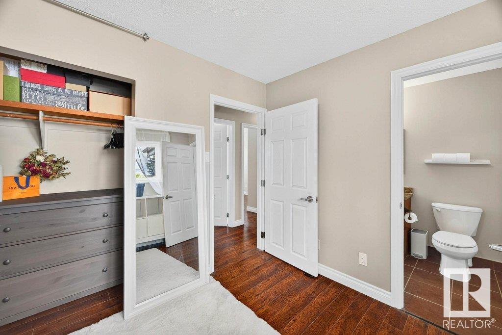 5608 89 AV NW