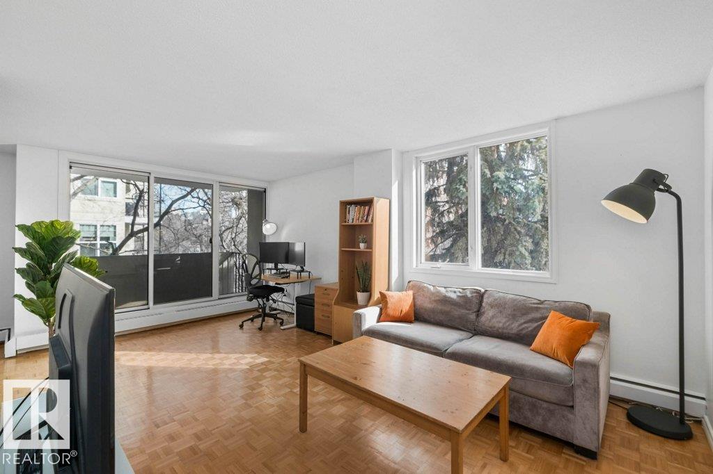 #306 9816 112 ST NW