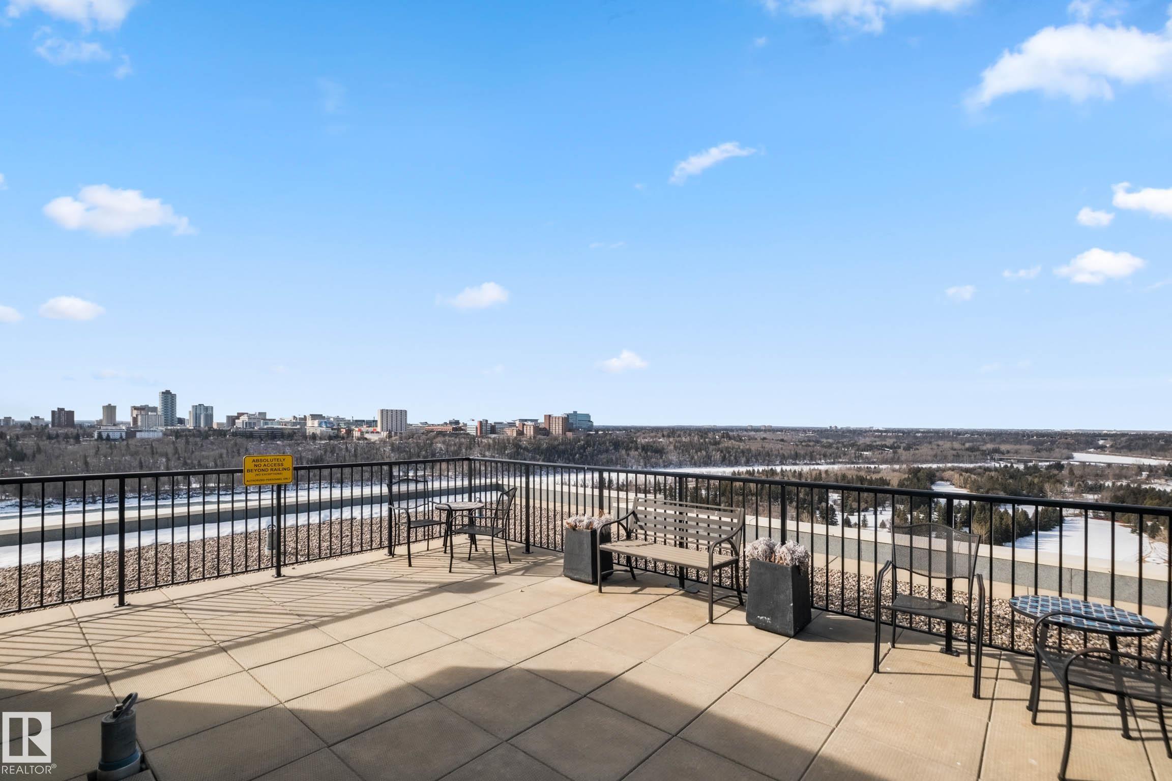 #306 9816 112 ST NW