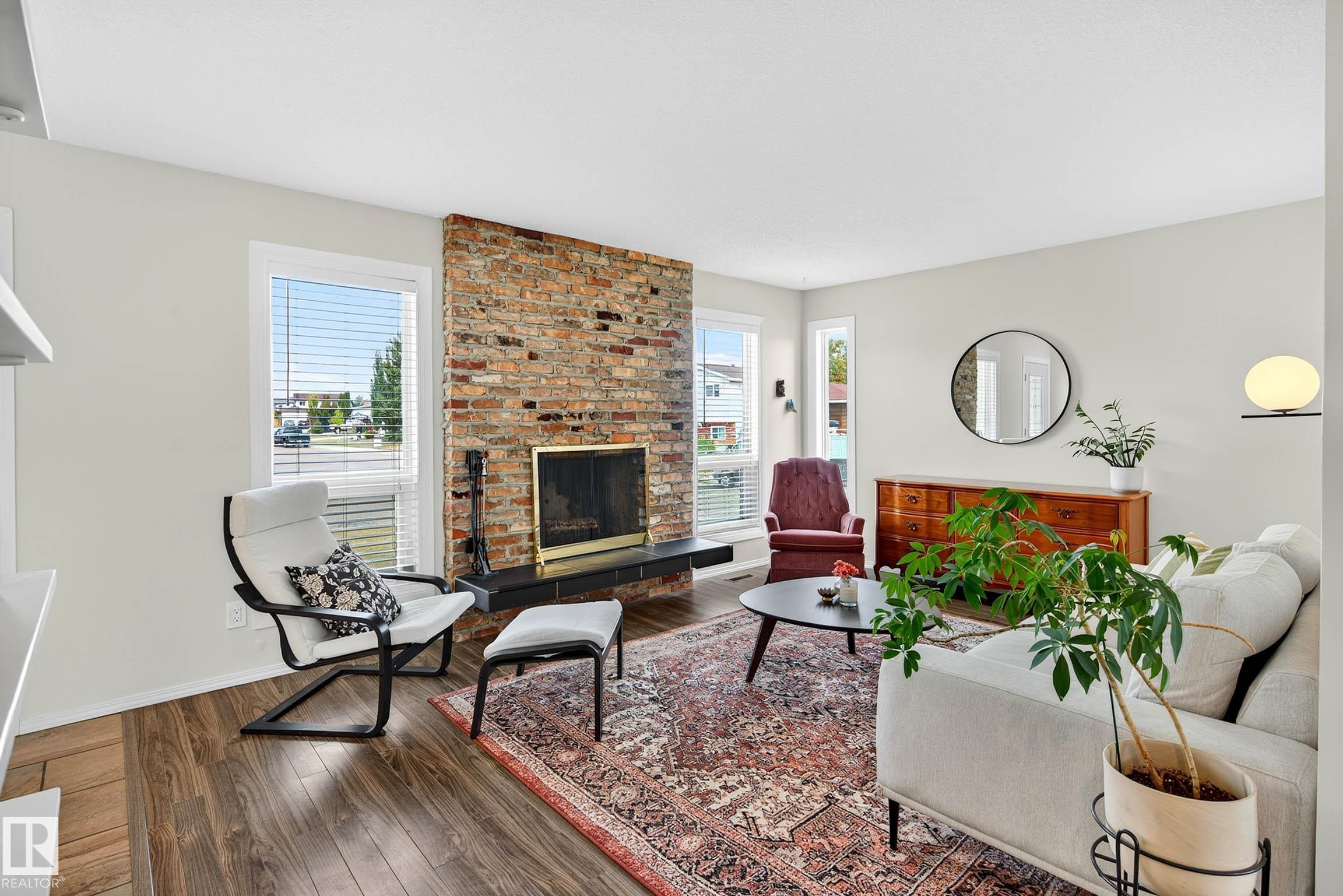 16508 114 ST NW
