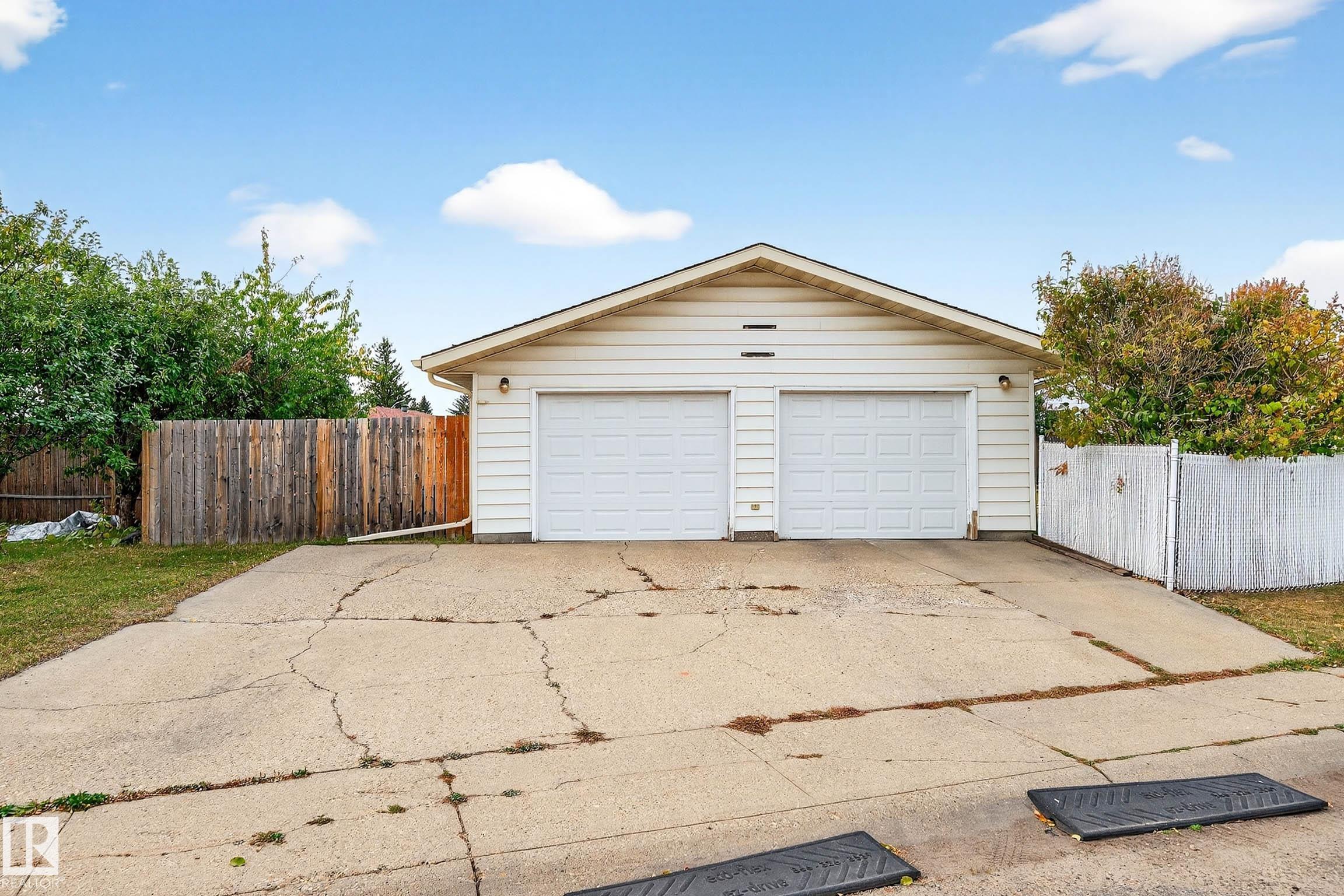 16508 114 ST NW