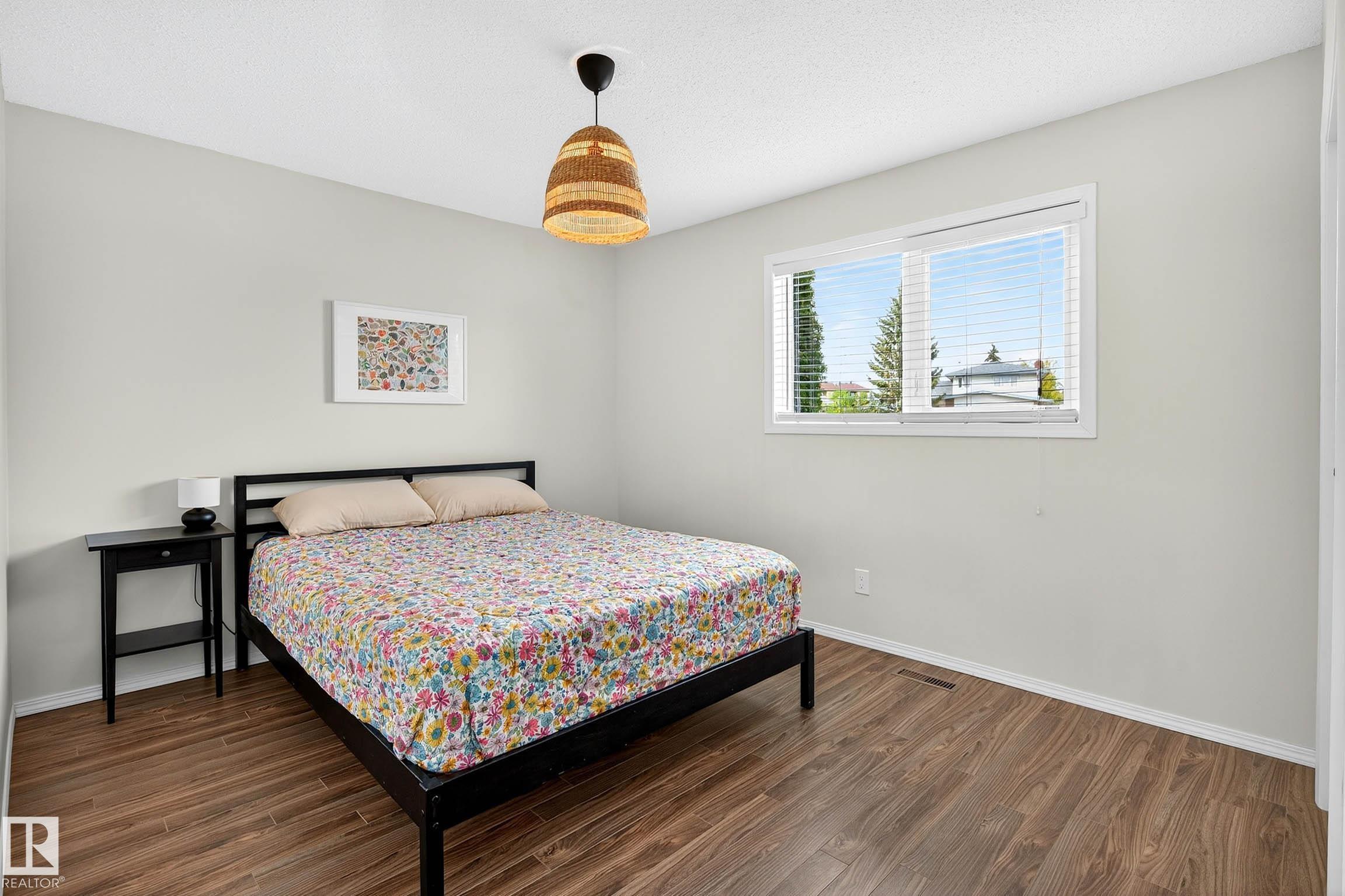 16508 114 ST NW