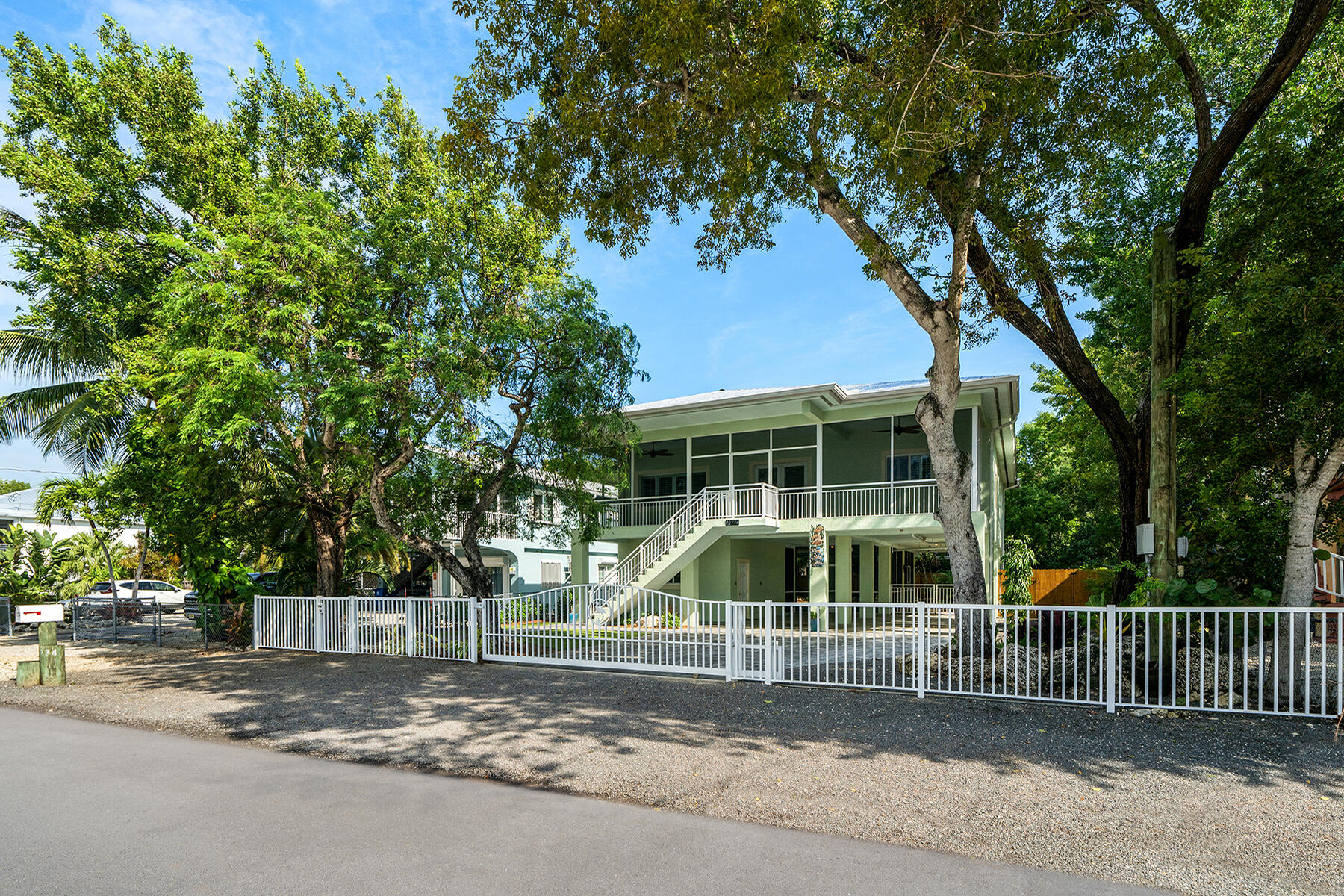 774 Bostwick Drive