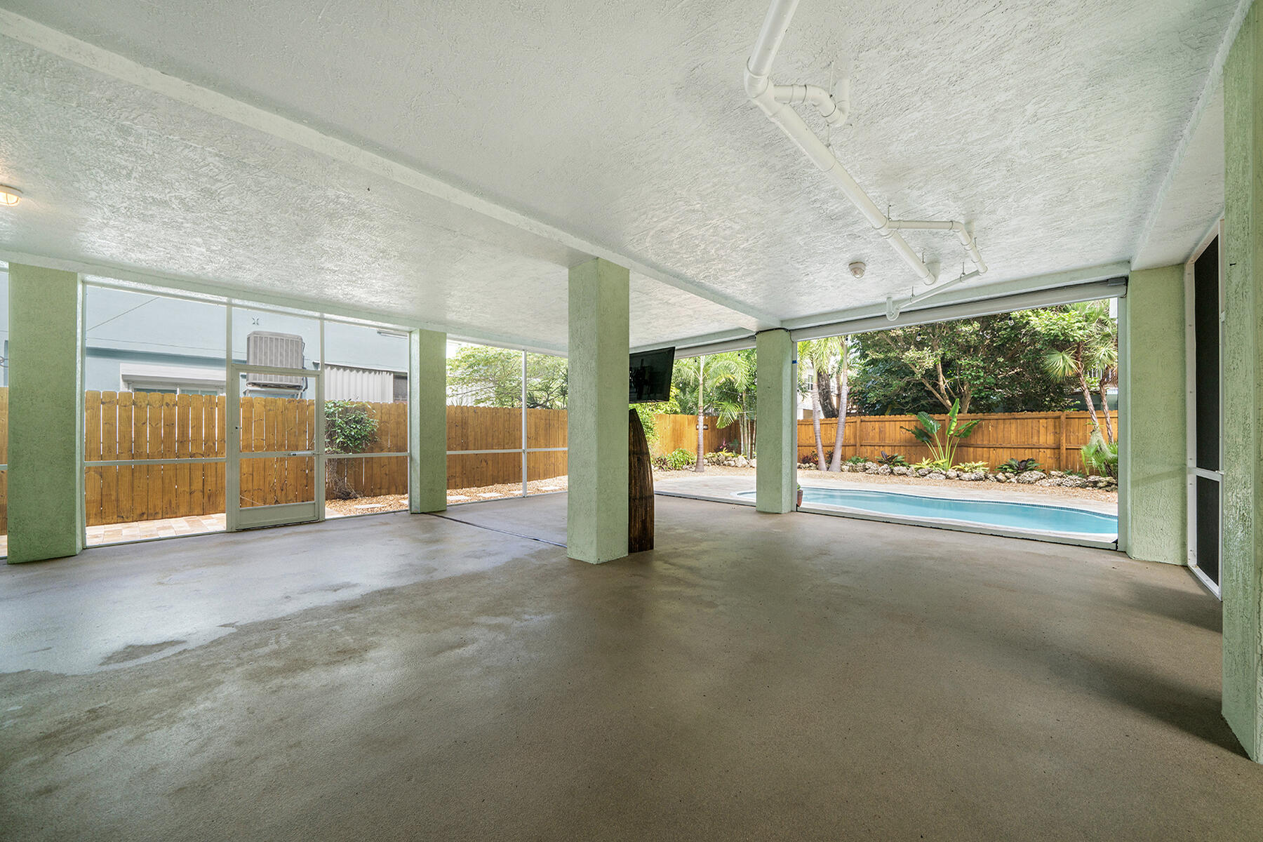 774 Bostwick Drive