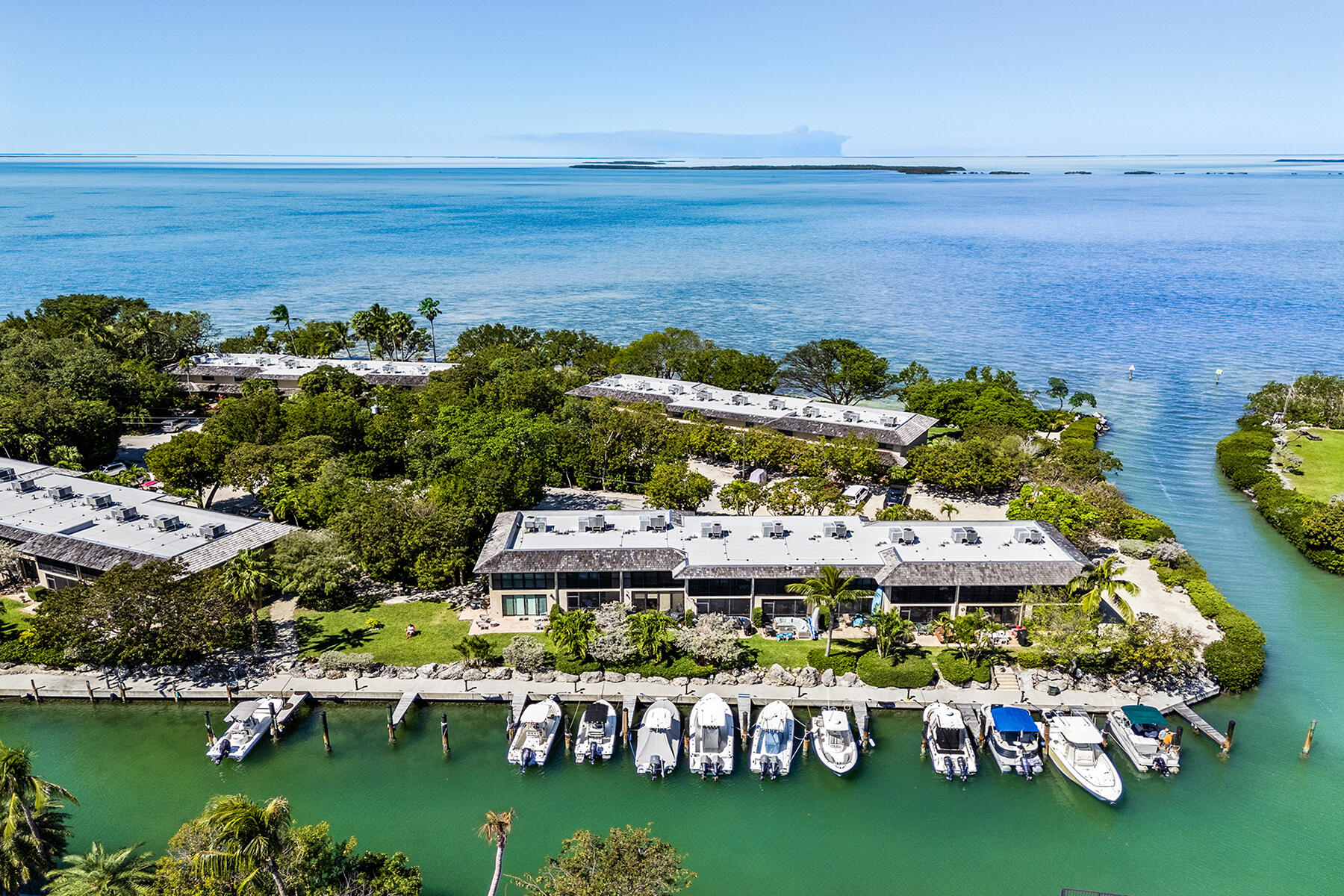 96000 Overseas Highway Unit: X52