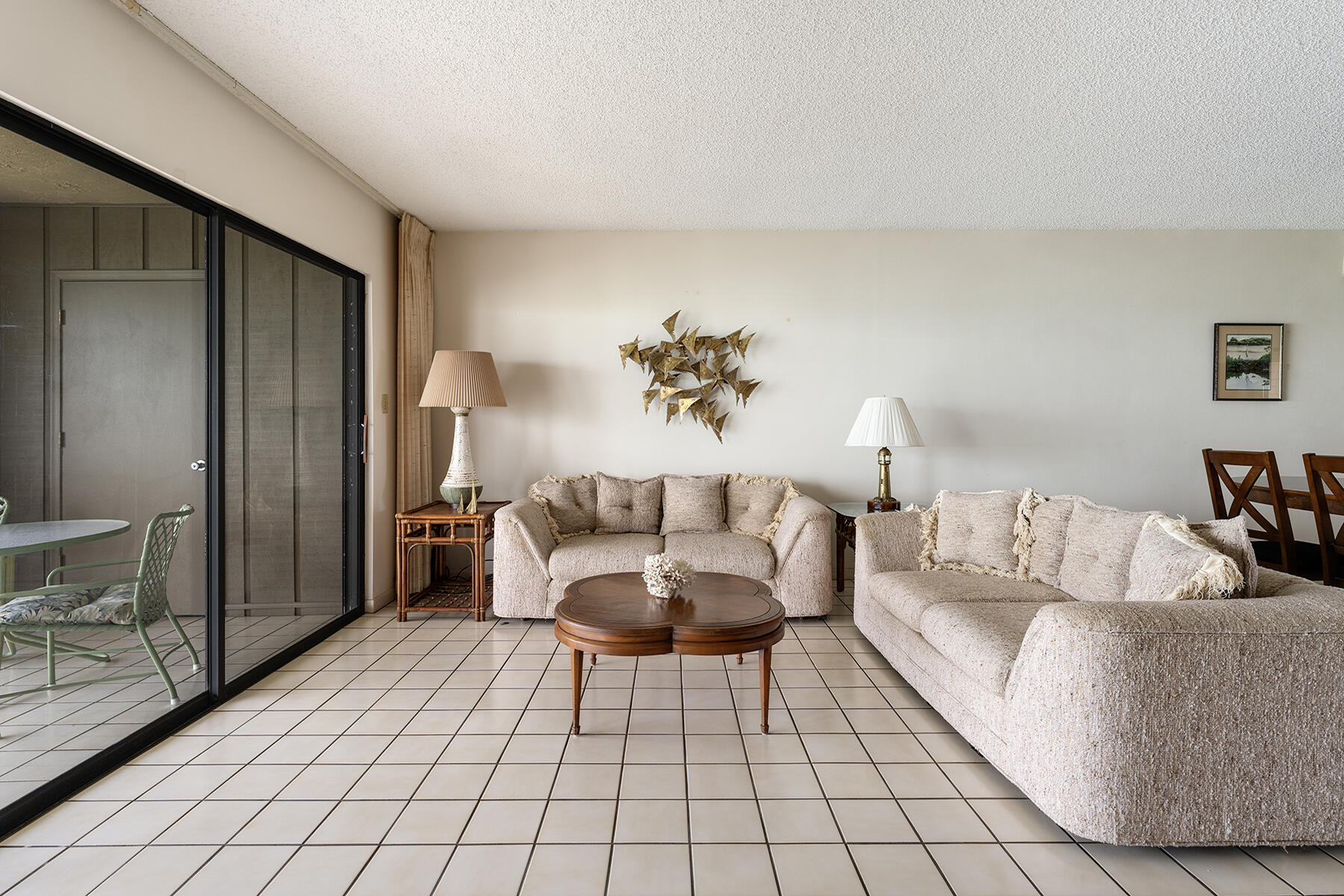 96000 Overseas Highway Unit: X52