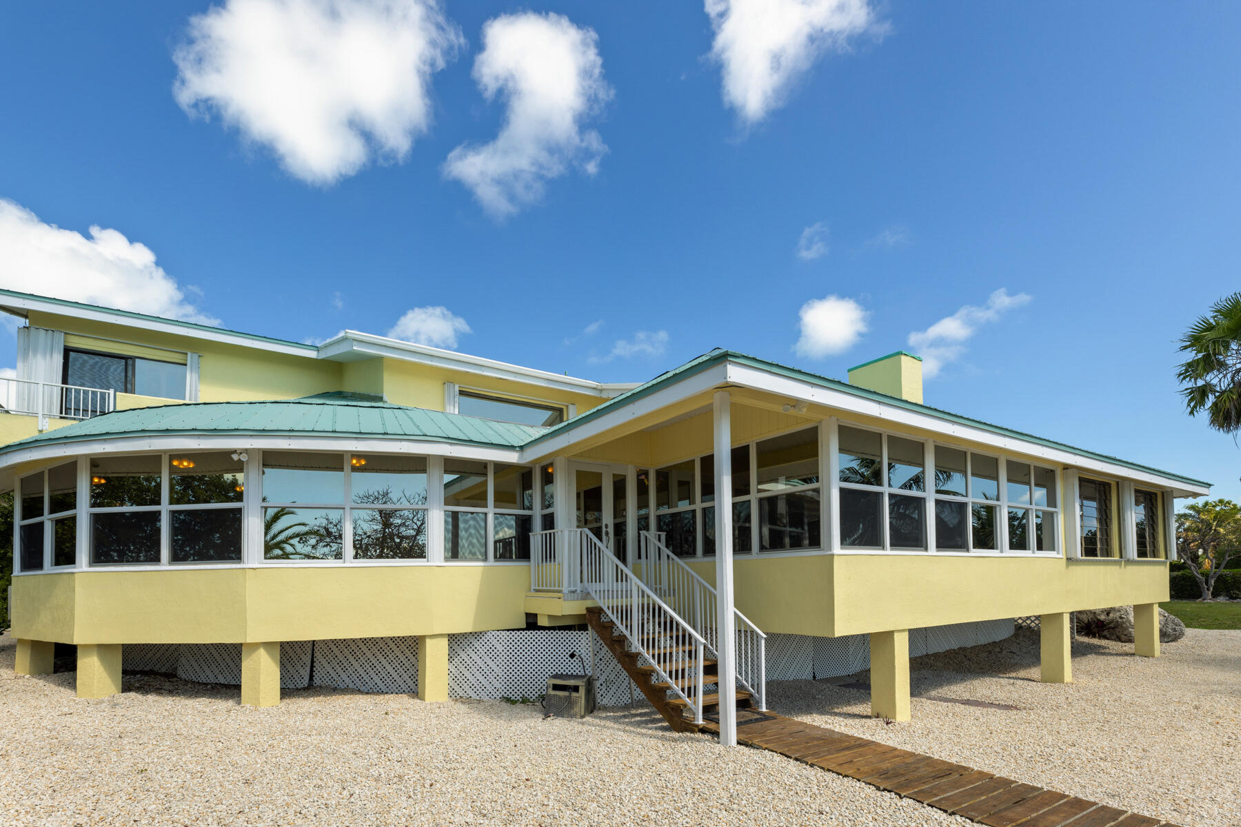 120 Pirates Cove Drive