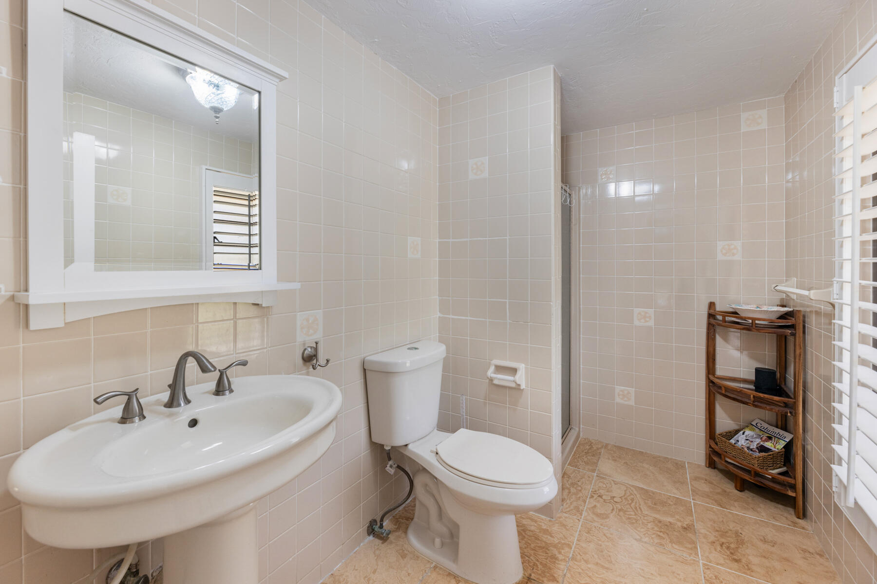 120 Pirates Cove Drive