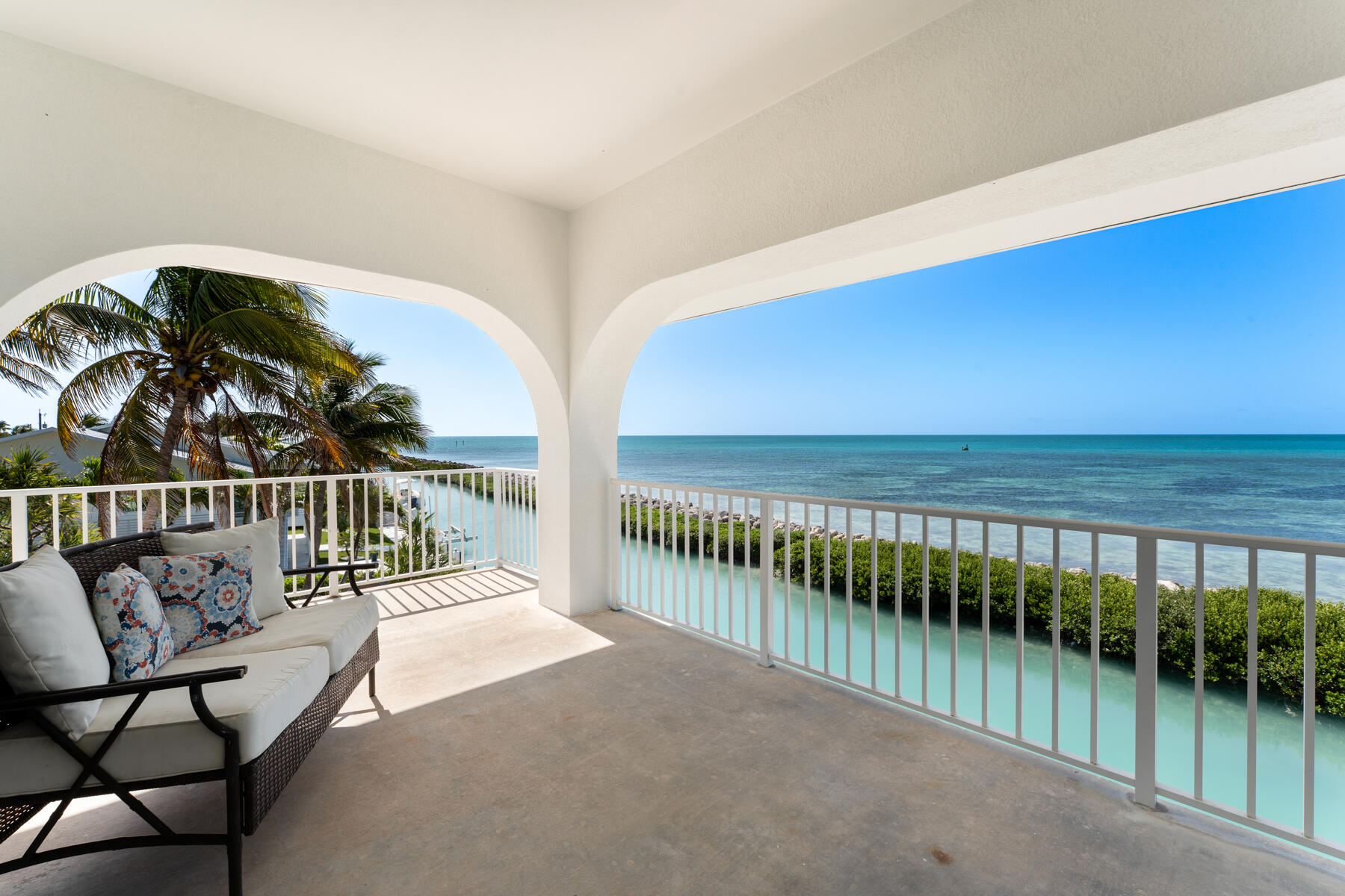 228 W Seaview Circle