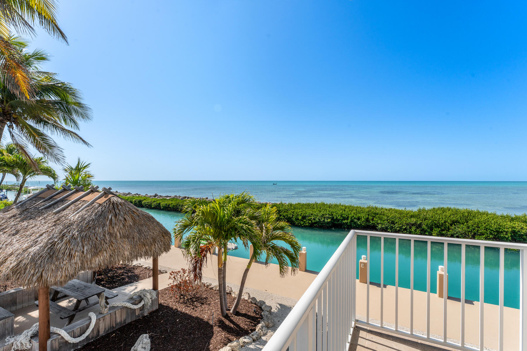 228 W Seaview Circle