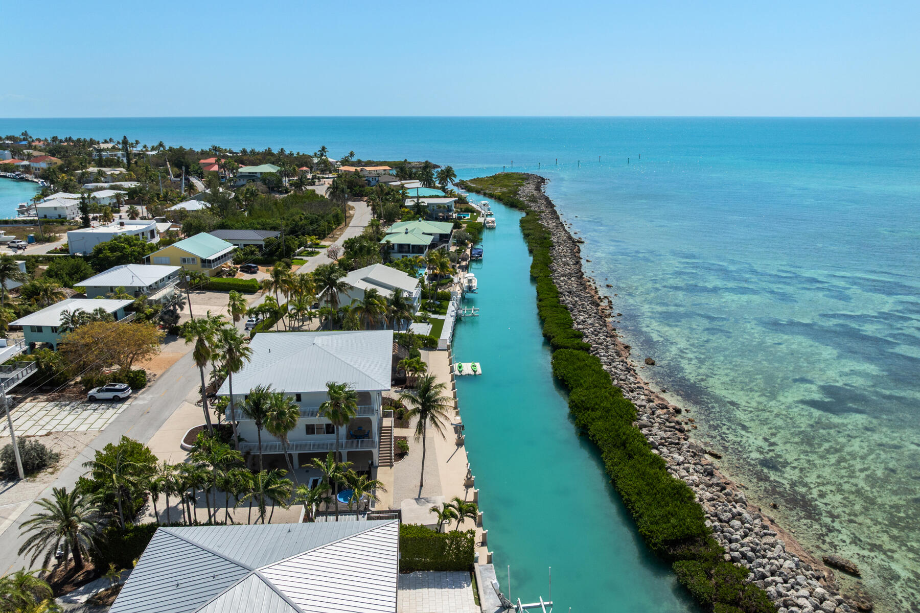 228 W Seaview Circle