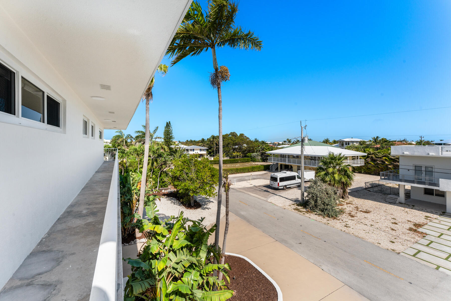 228 W Seaview Circle