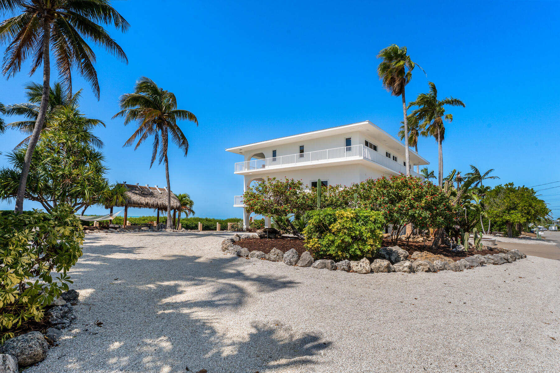 228 W Seaview Circle