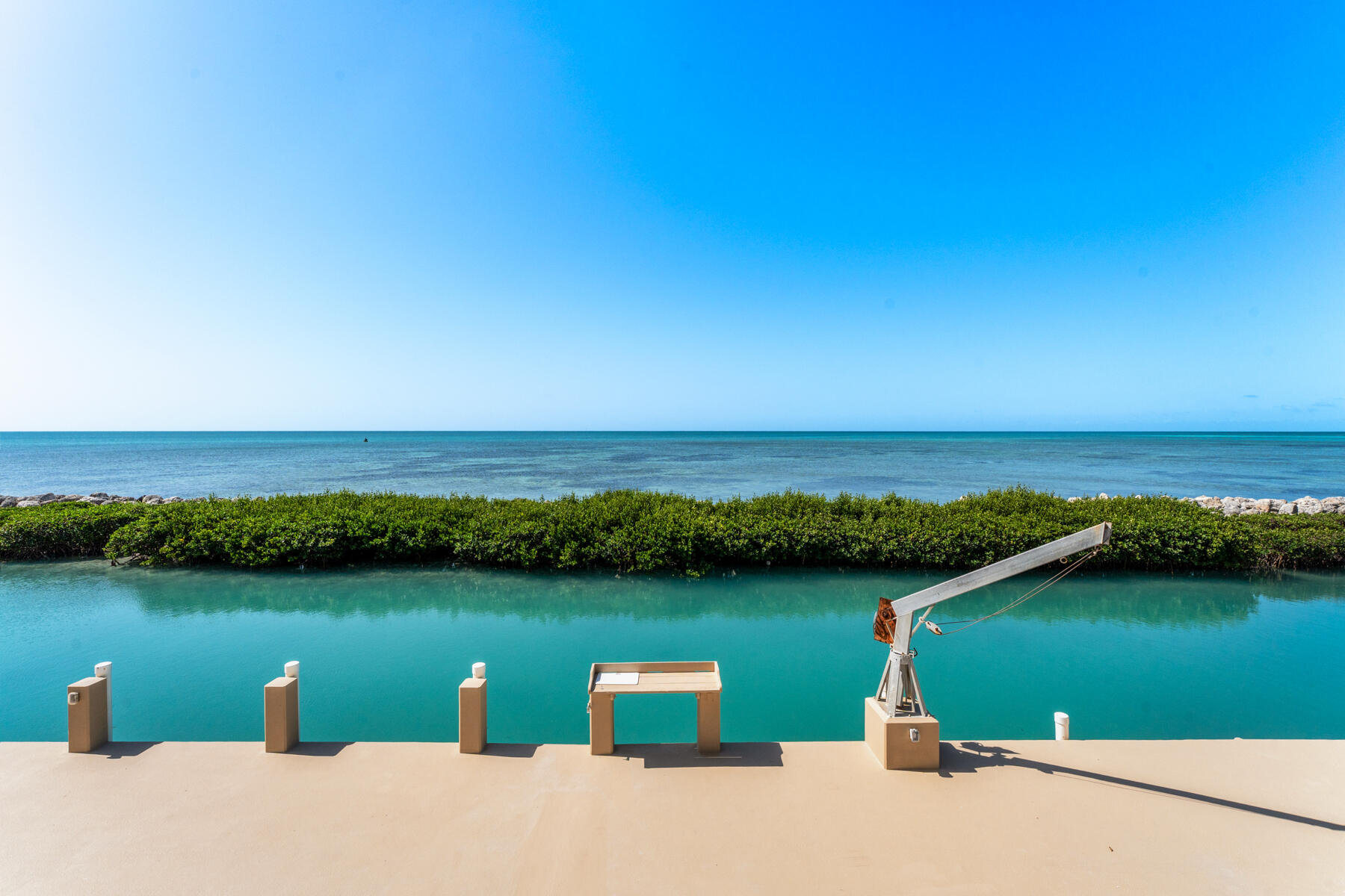 228 W Seaview Circle