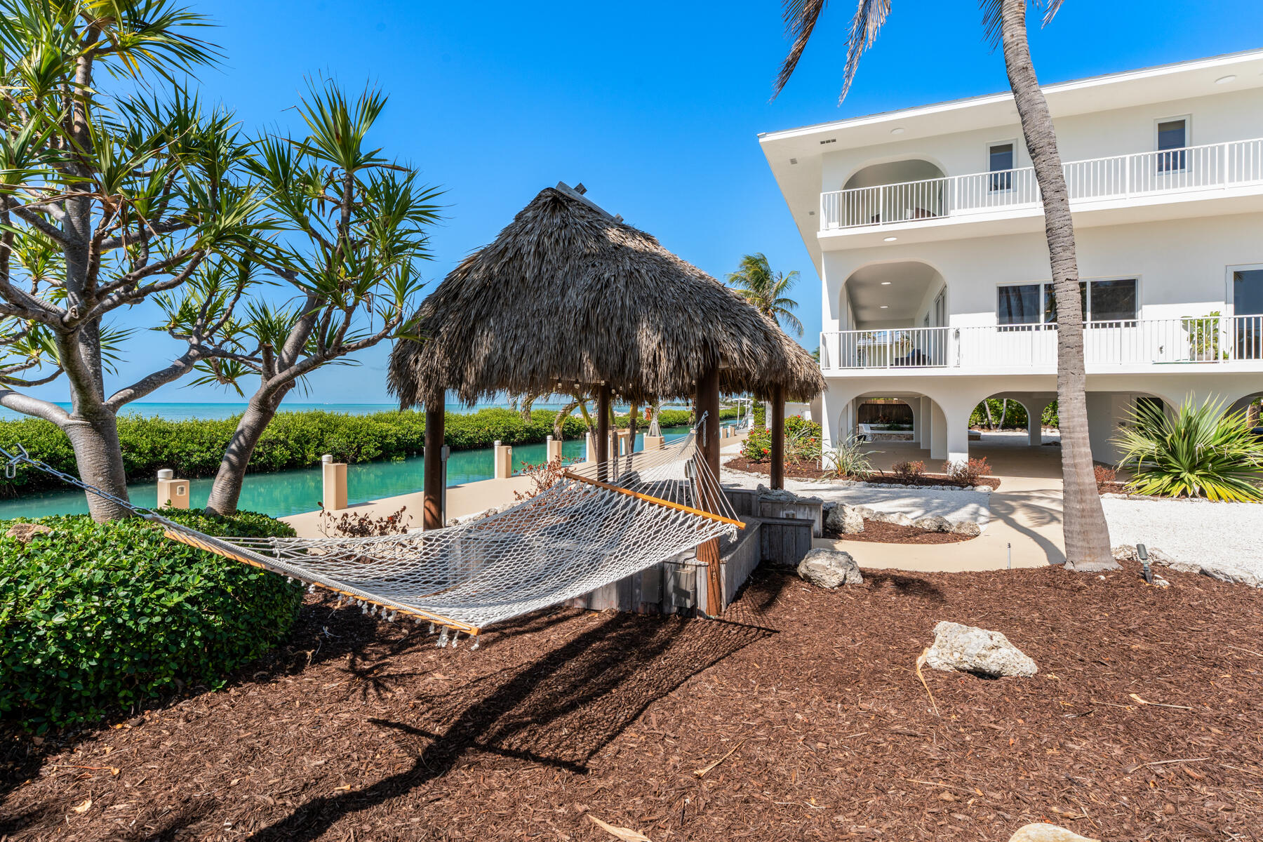 228 W Seaview Circle