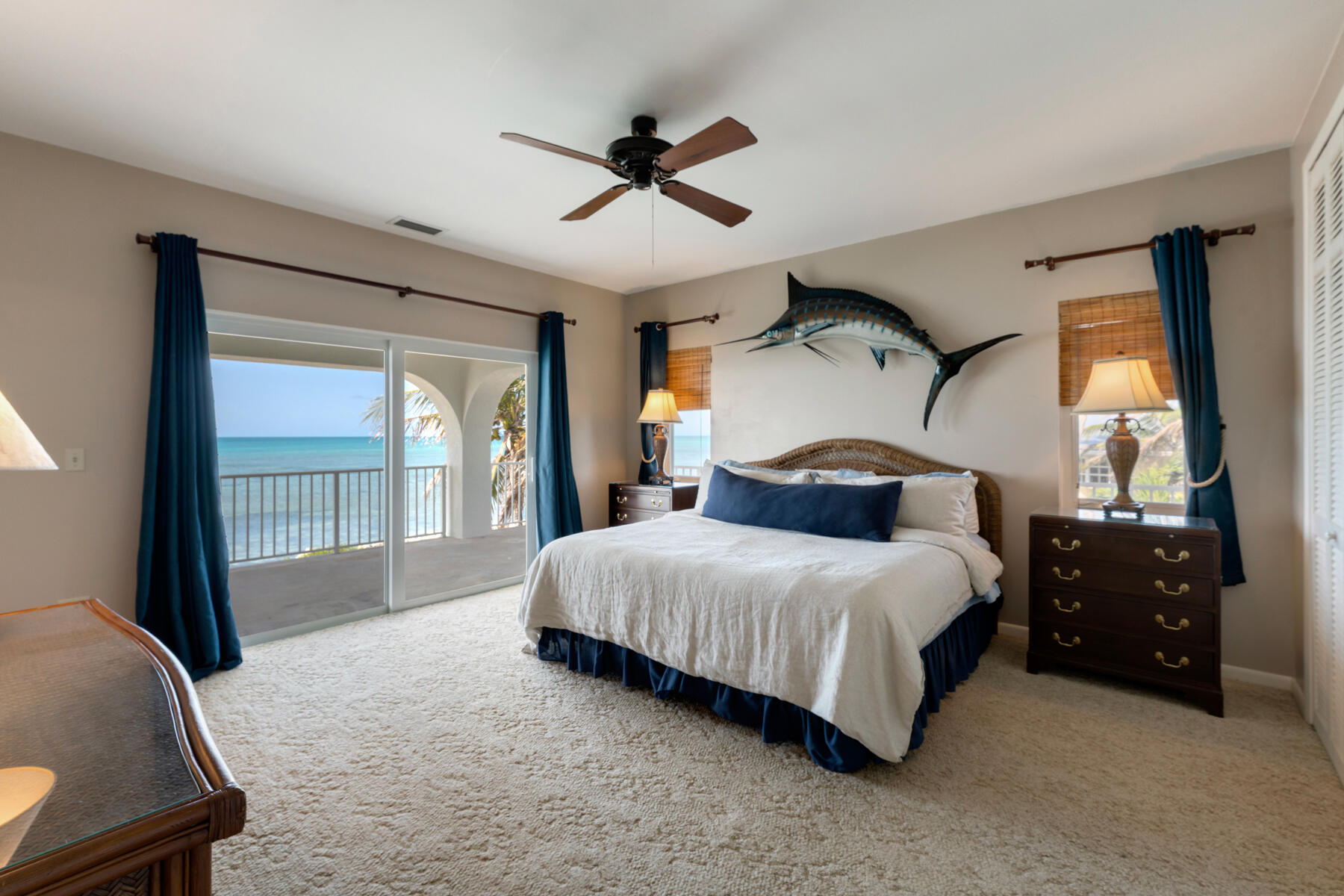 228 W Seaview Circle