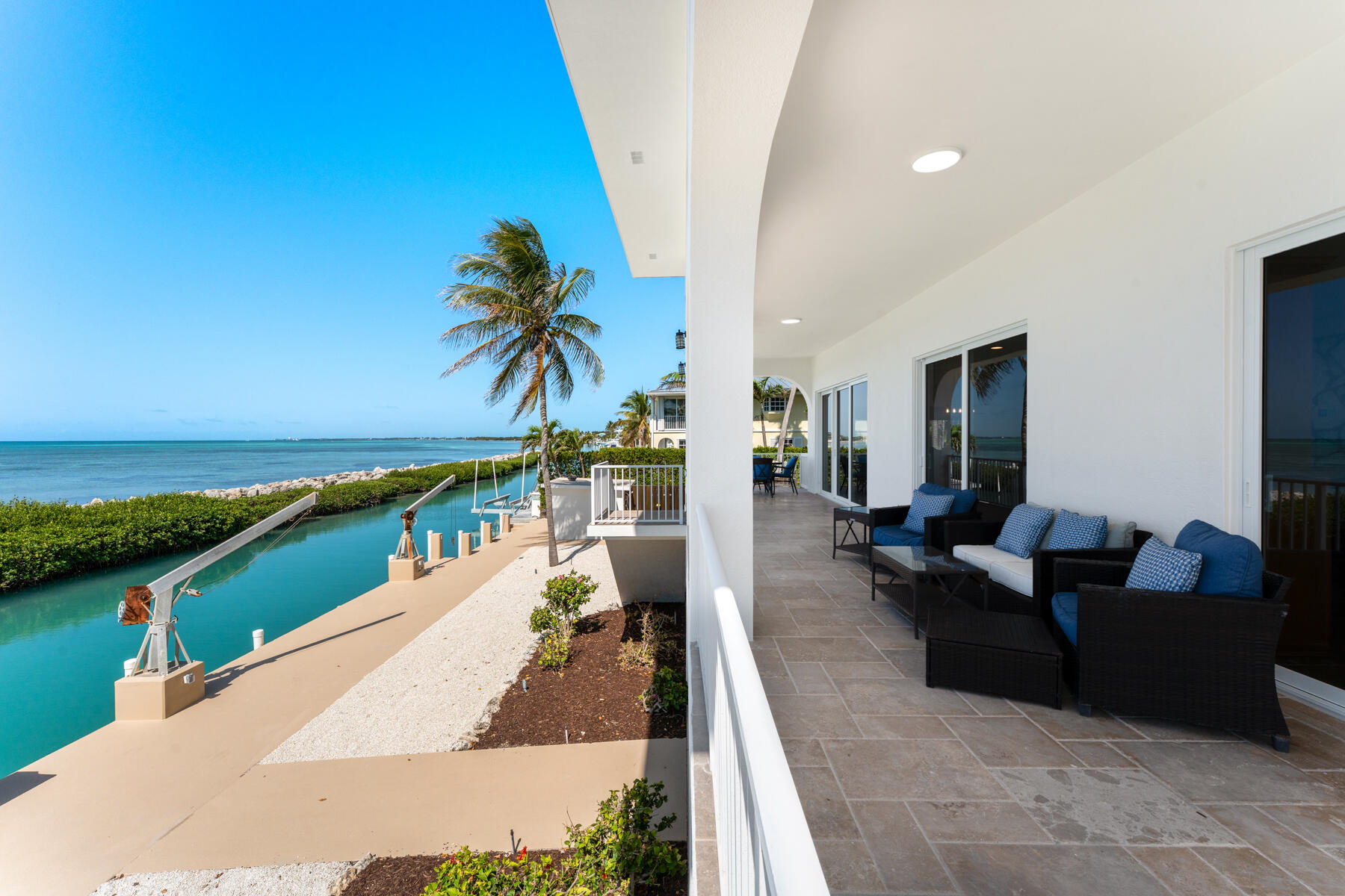 228 W Seaview Circle