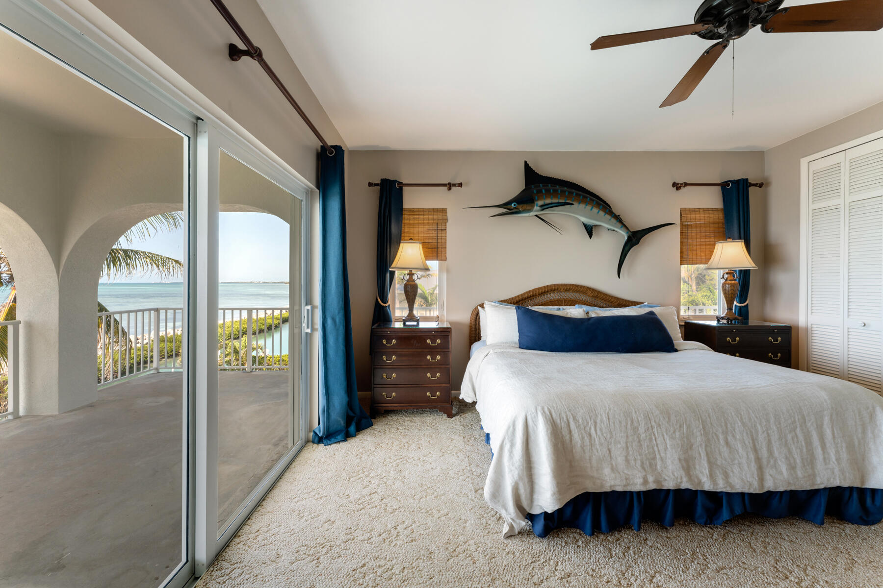 228 W Seaview Circle