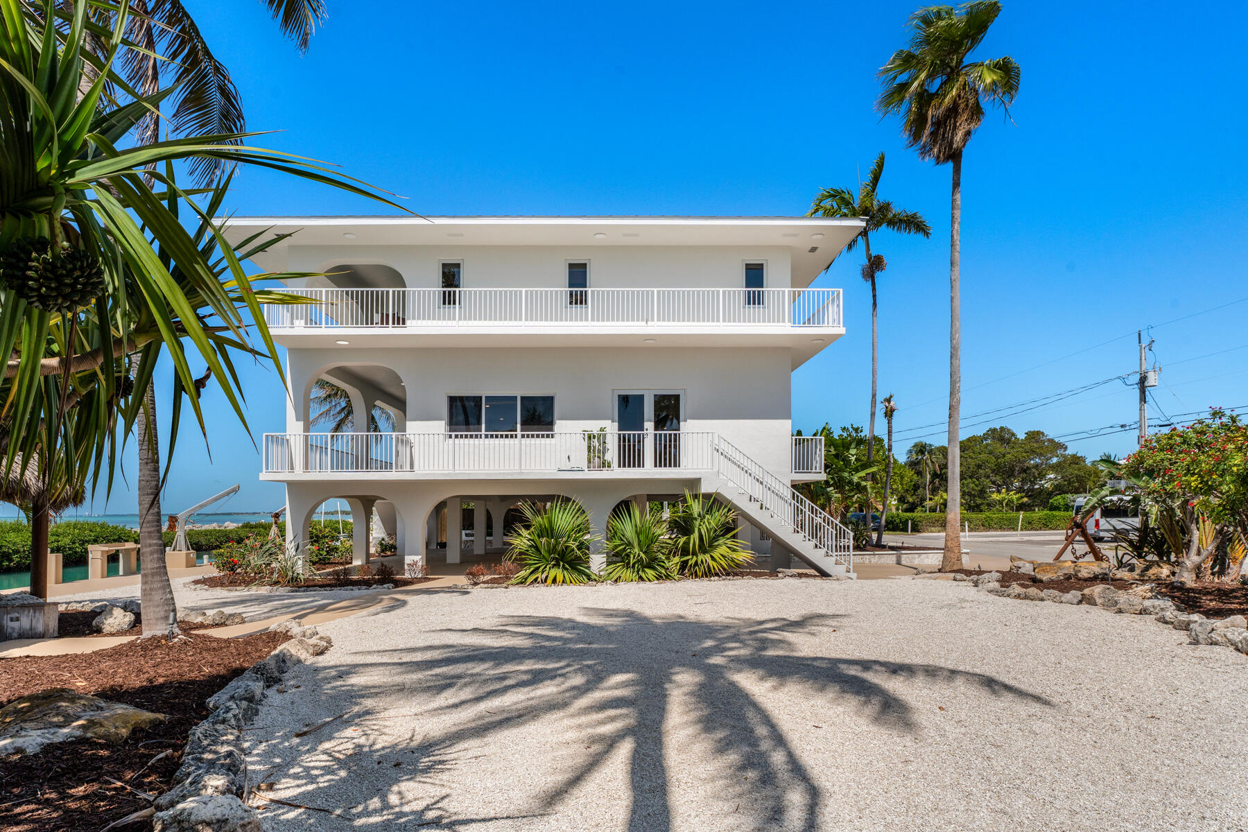 228 W Seaview Circle