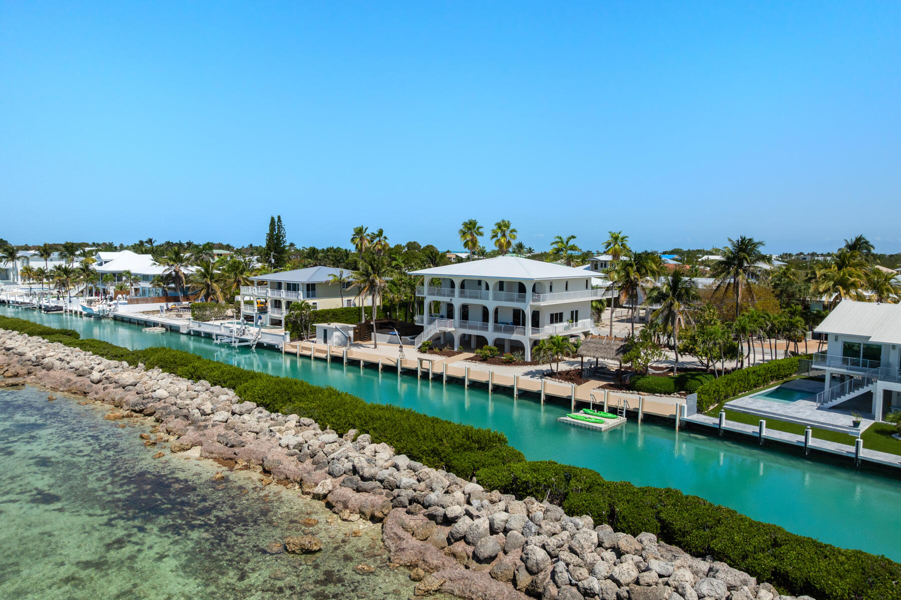 228 W Seaview Circle