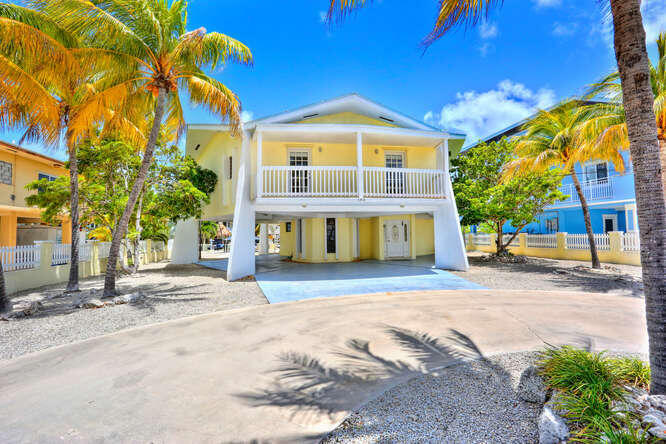 184 Bahama Avenue