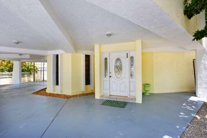 184 Bahama Avenue