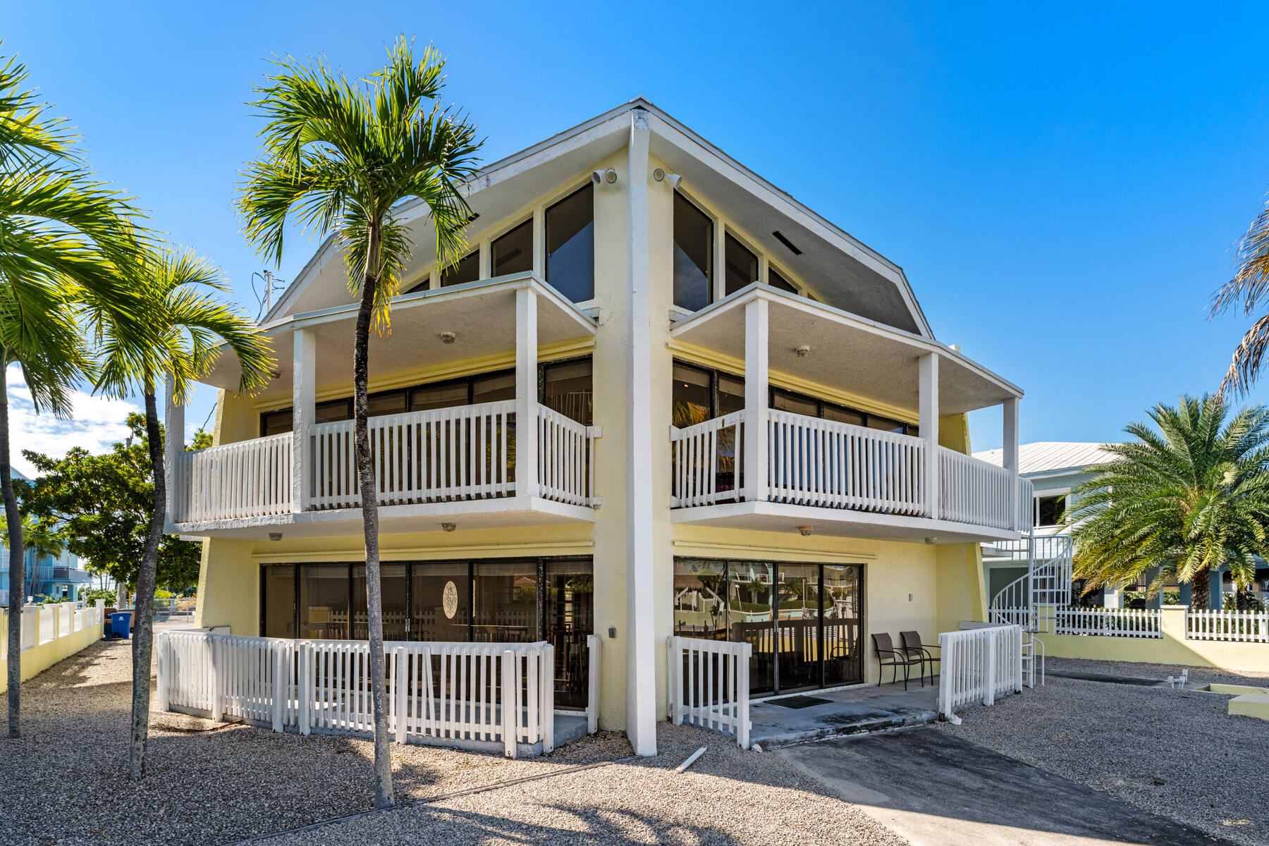 184 Bahama Avenue