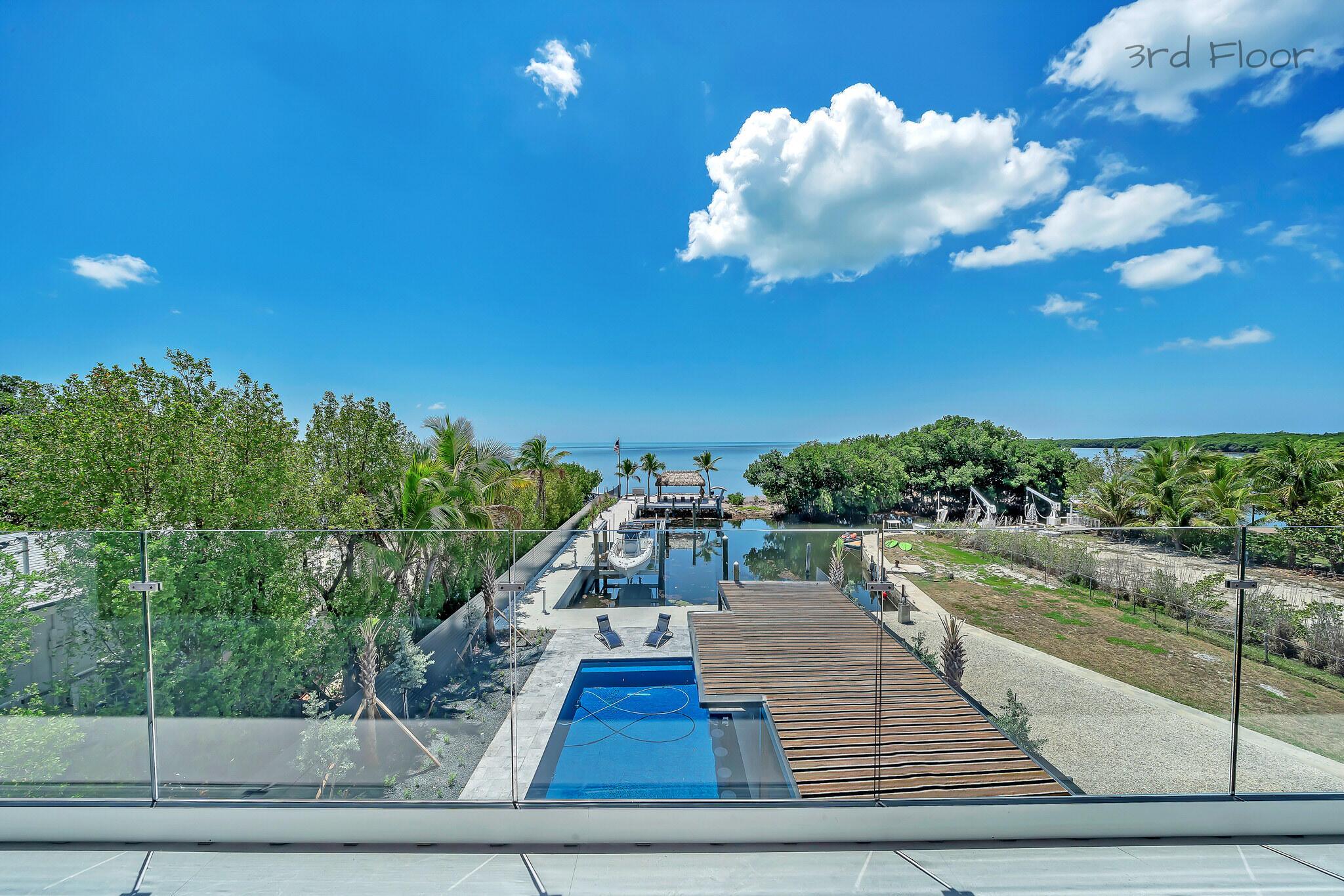 16 Seaside Avenue