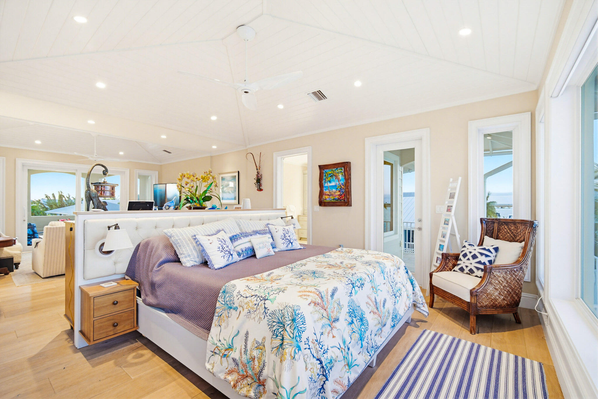 421 La Fitte Road