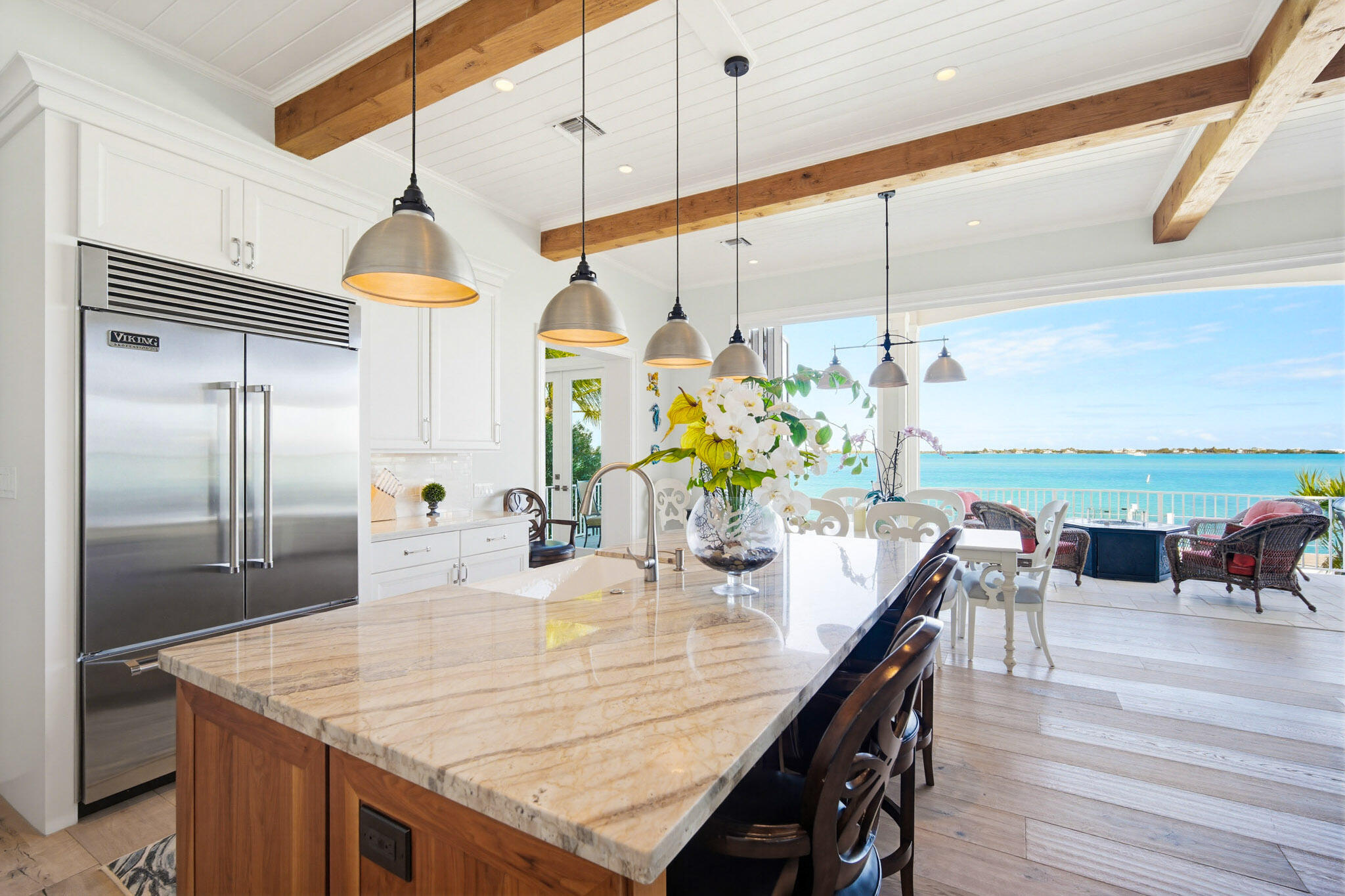 421 La Fitte Road