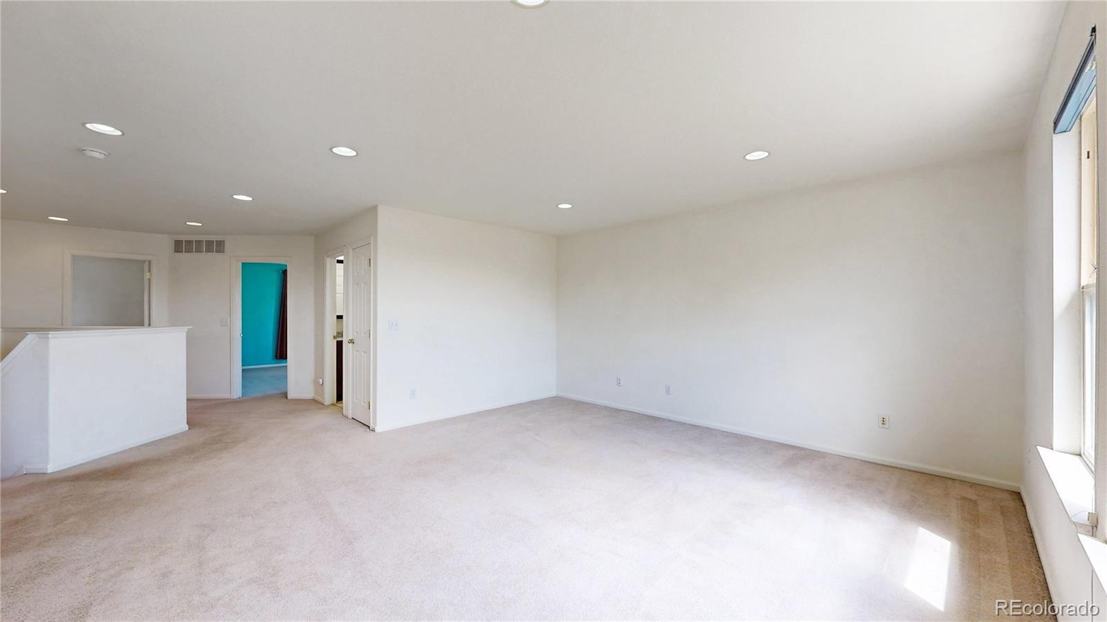 3810 E 92nd Place