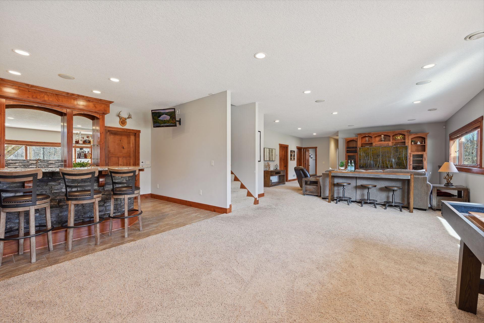20975 Elk Lake Road NW
