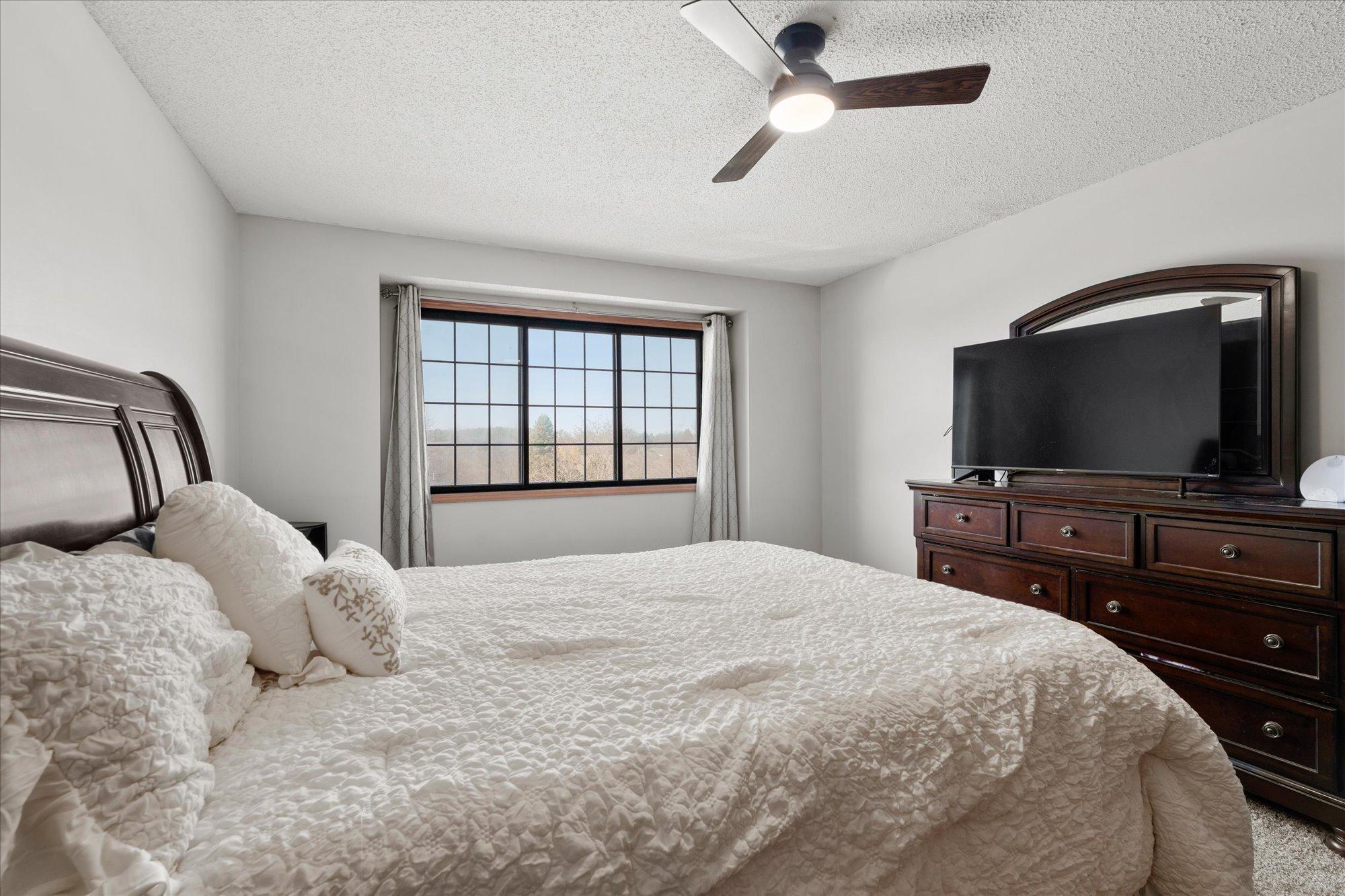 1342 Cottage Drive