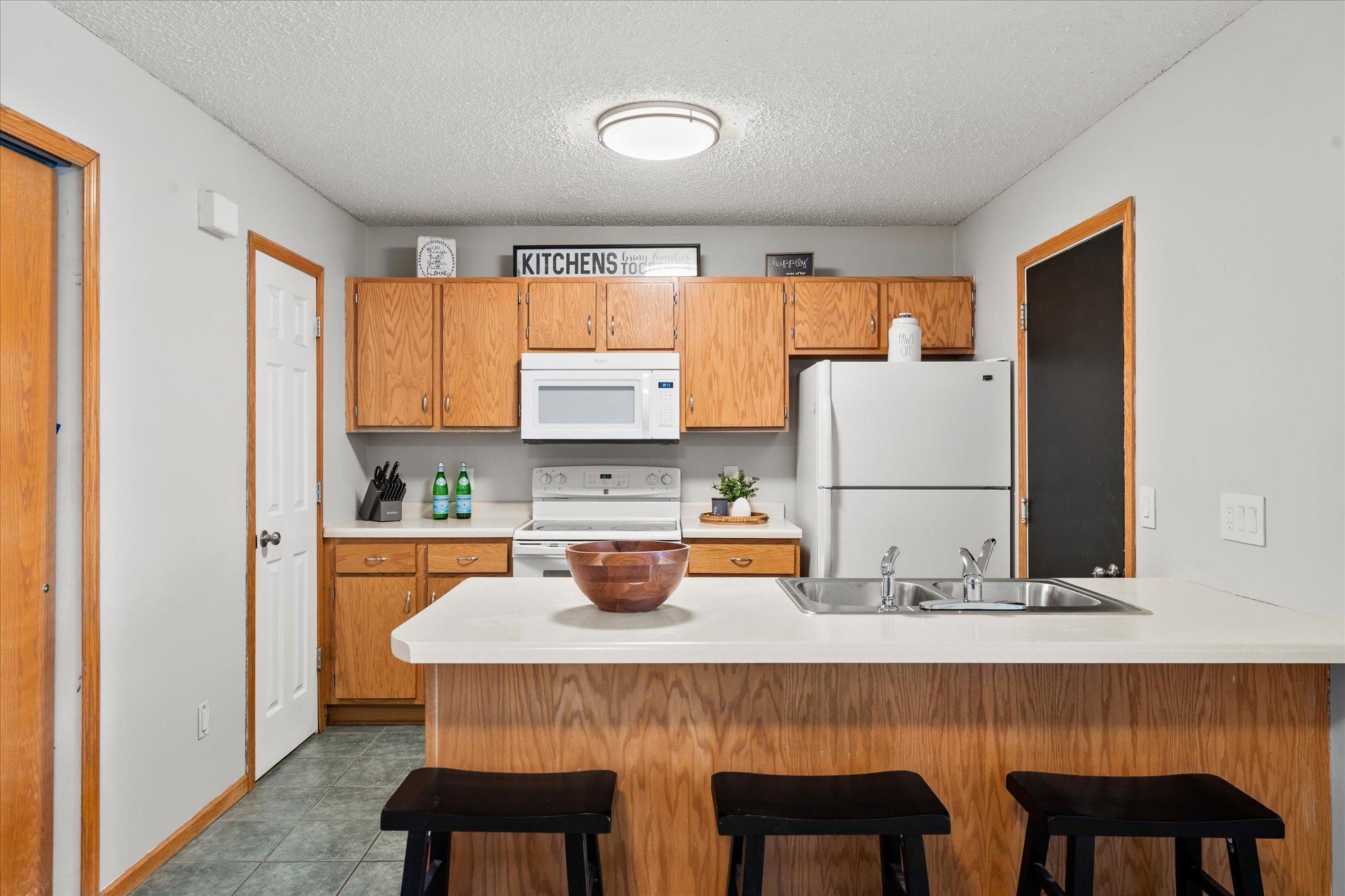 1342 Cottage Drive