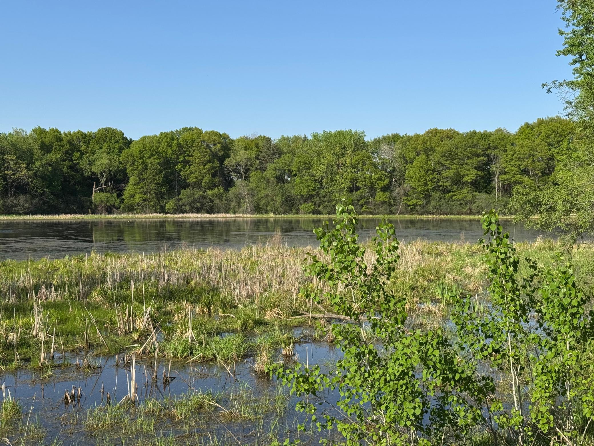 6259 Highland Hills Lane S