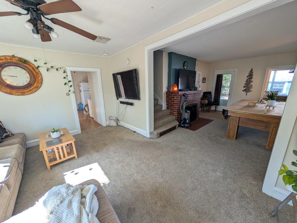 5253 W Bald Eagle Boulevard