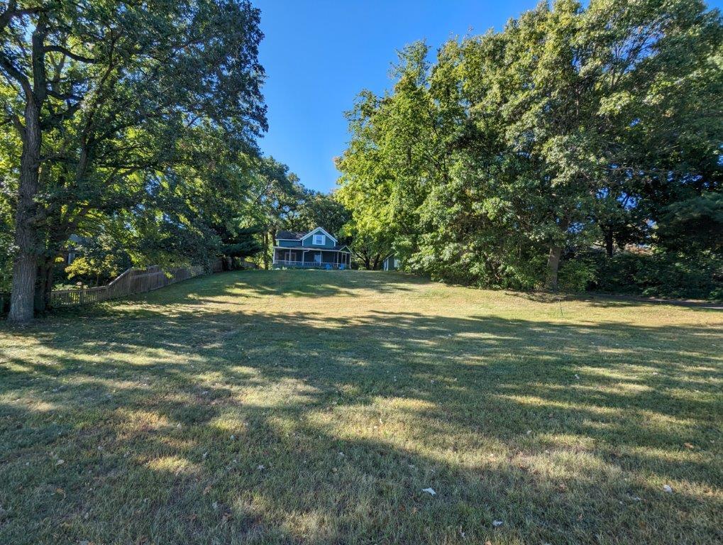 5253 W Bald Eagle Boulevard