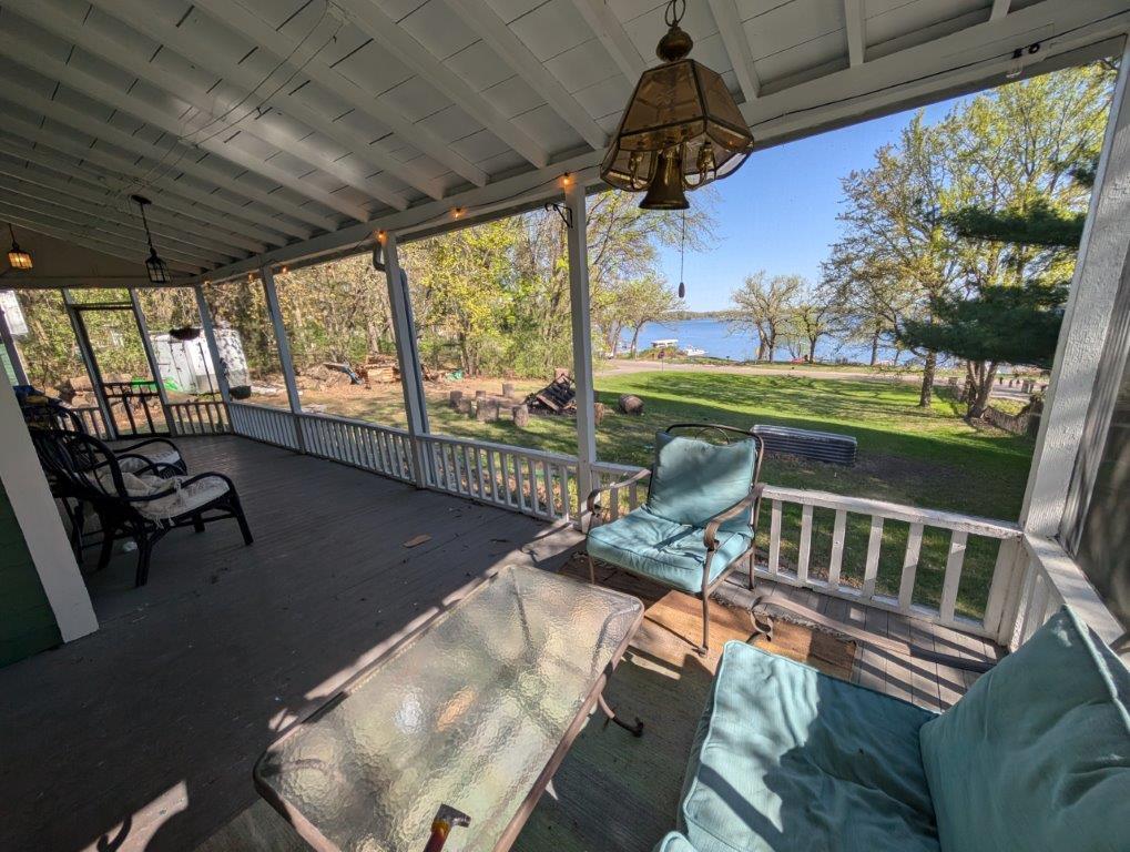 5253 W Bald Eagle Boulevard