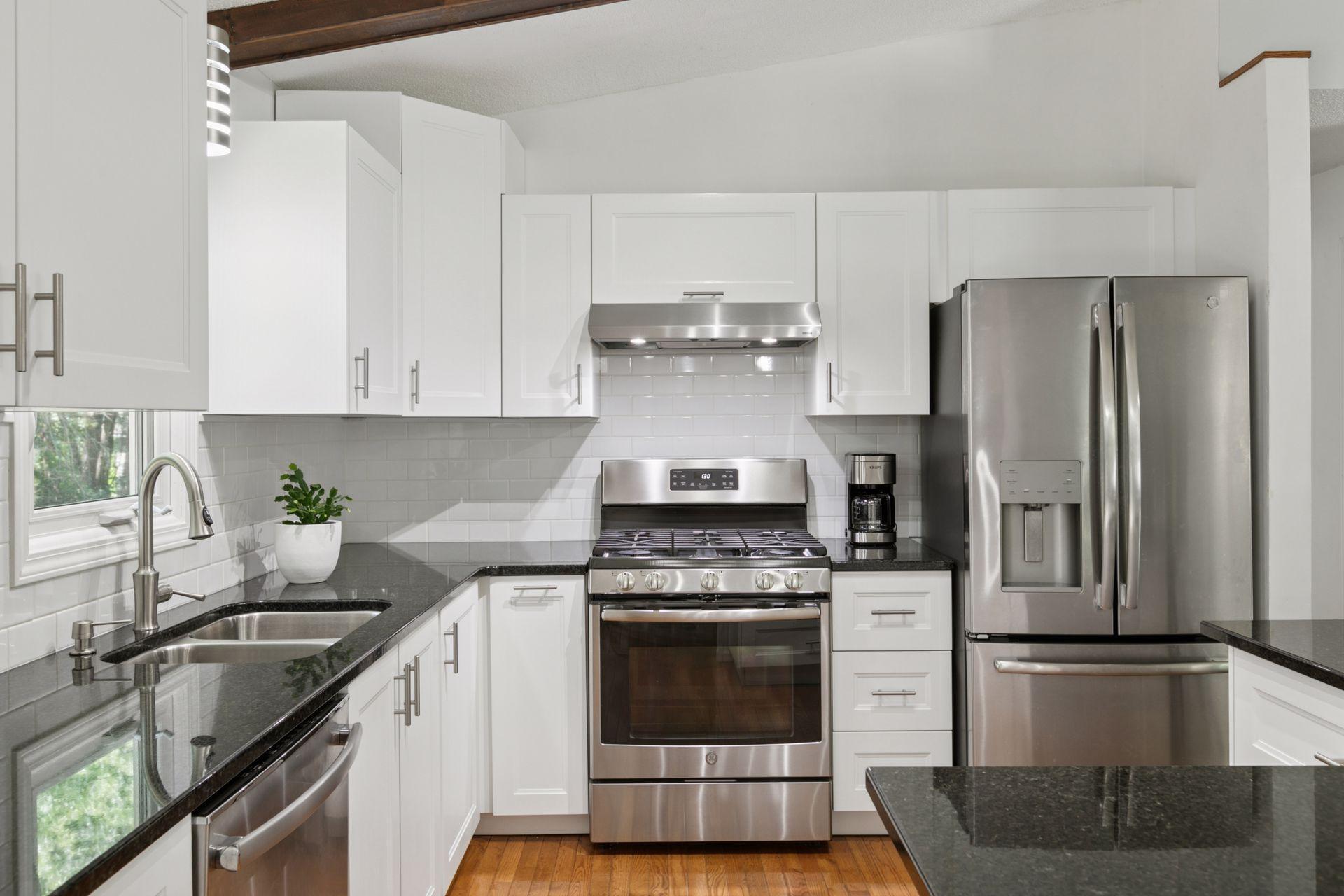 6250 Stinson Boulevard