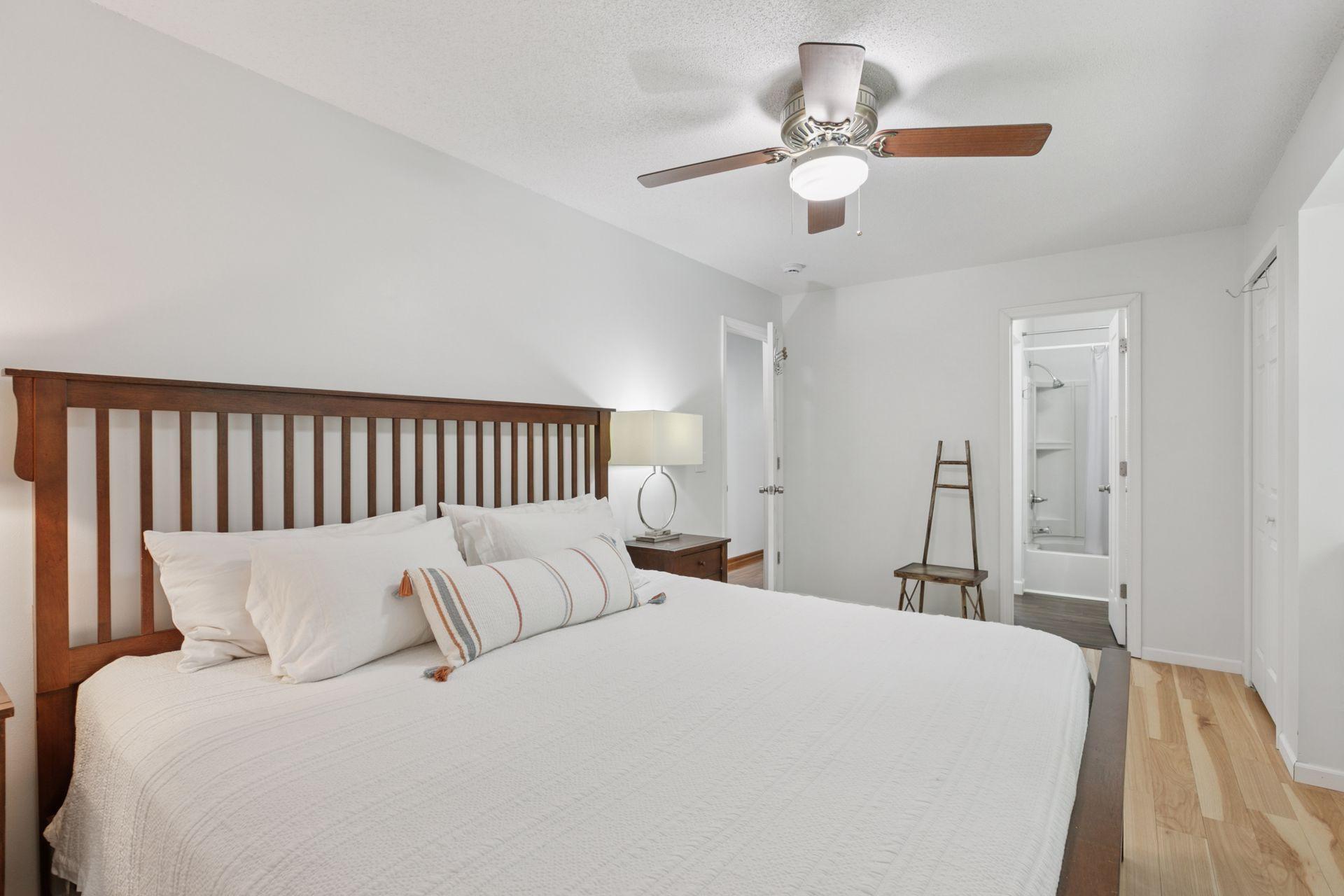 6250 Stinson Boulevard