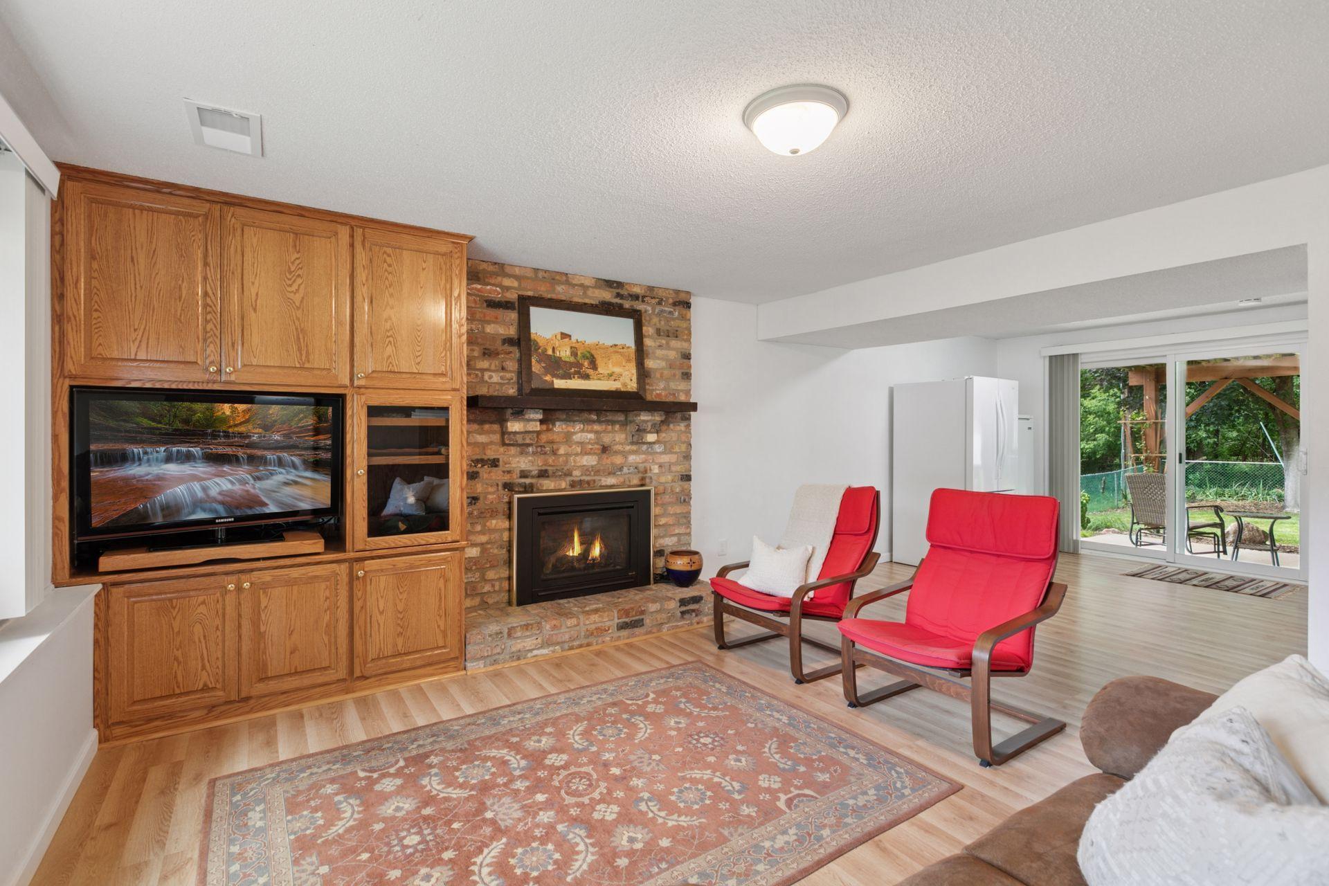 6250 Stinson Boulevard